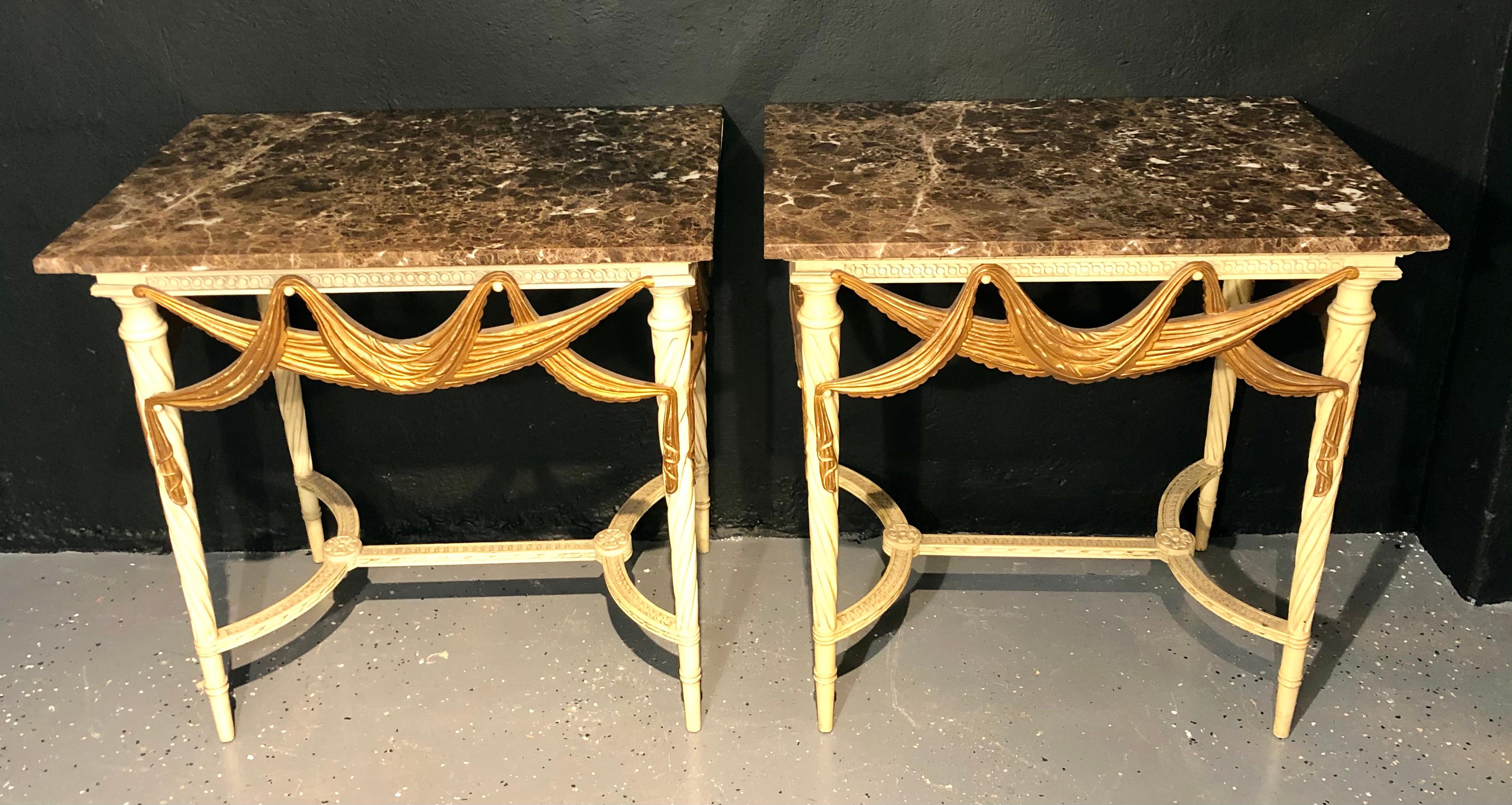 Dorothy Draper, Hollywood Regency, Console Tables, Painted Wood, Gilt, USA 1930s In Good Condition For Sale In Stamford, CT
