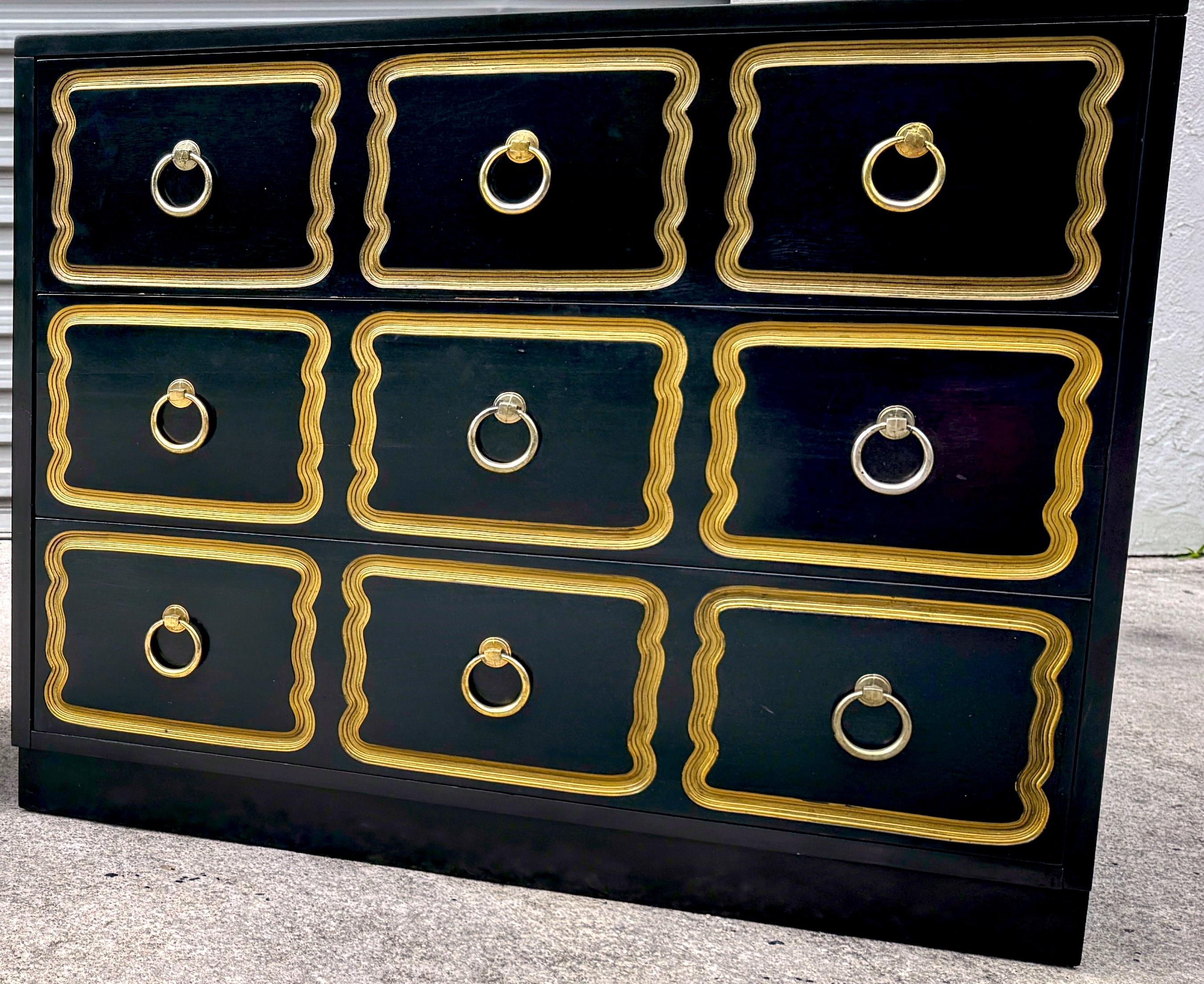 Hollywood Regency Pair Dorothy Draper Style 'Espana'  Black Lacquer & Gilt Chests/Nightstands  For Sale