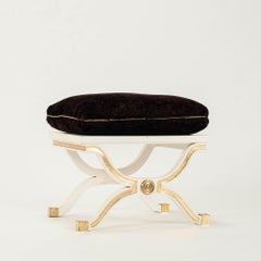 Paar Dorothy Draper Weißgold vergoldete España Curule Bänke für Heritage Henredon