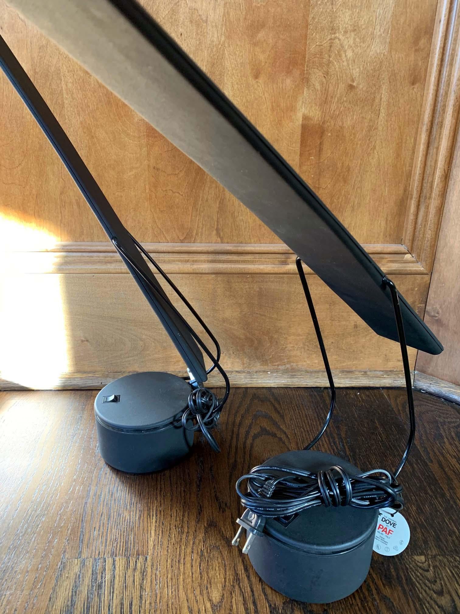 Metal Dove Task Desk Lamps by Mario Barbaglia Marco Colombo for PAF Studio Italy, Pair For Sale