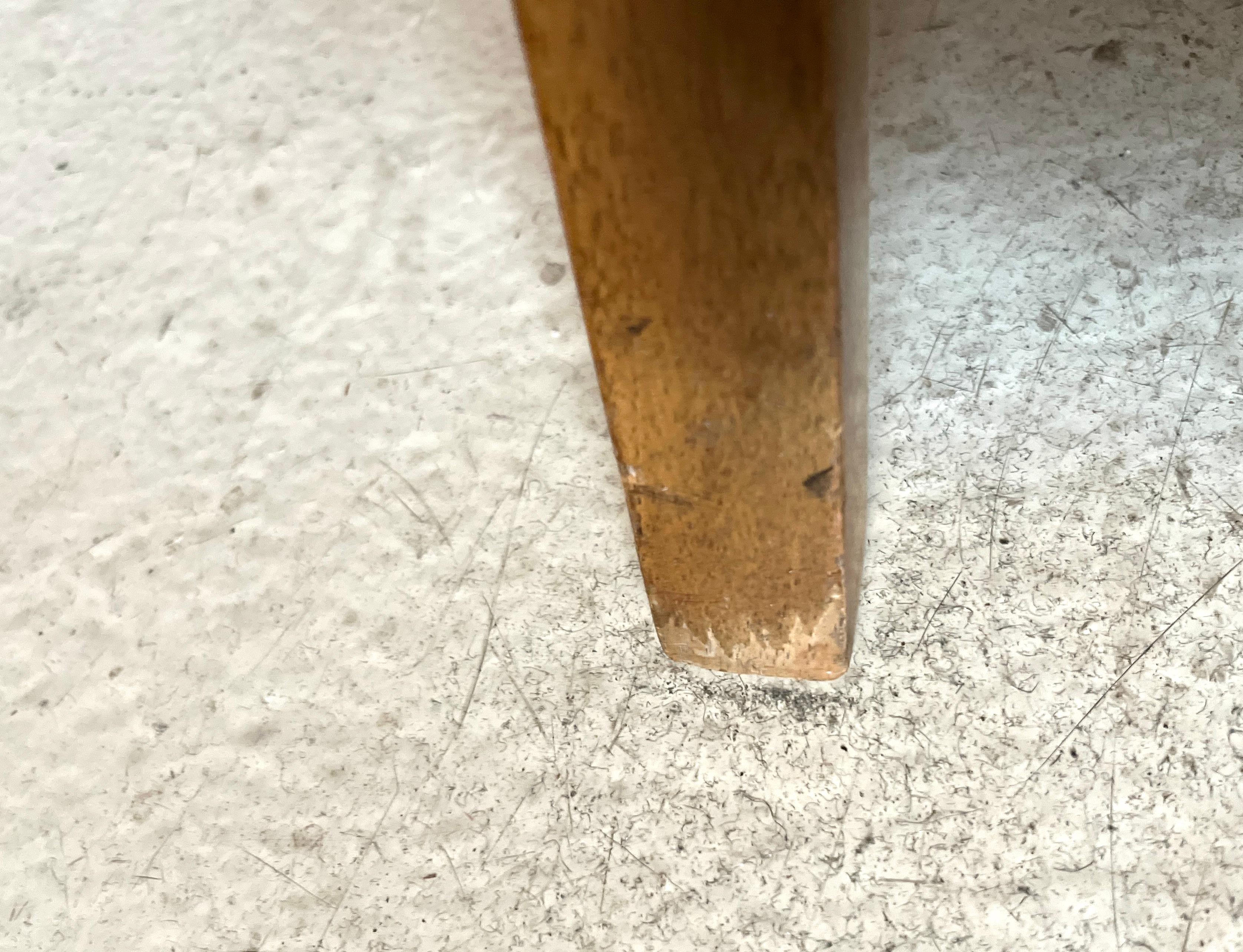 Ein Paar Drexel Profile Mid-Century Modern Step Beistelltische von John Van Koert im Angebot 5