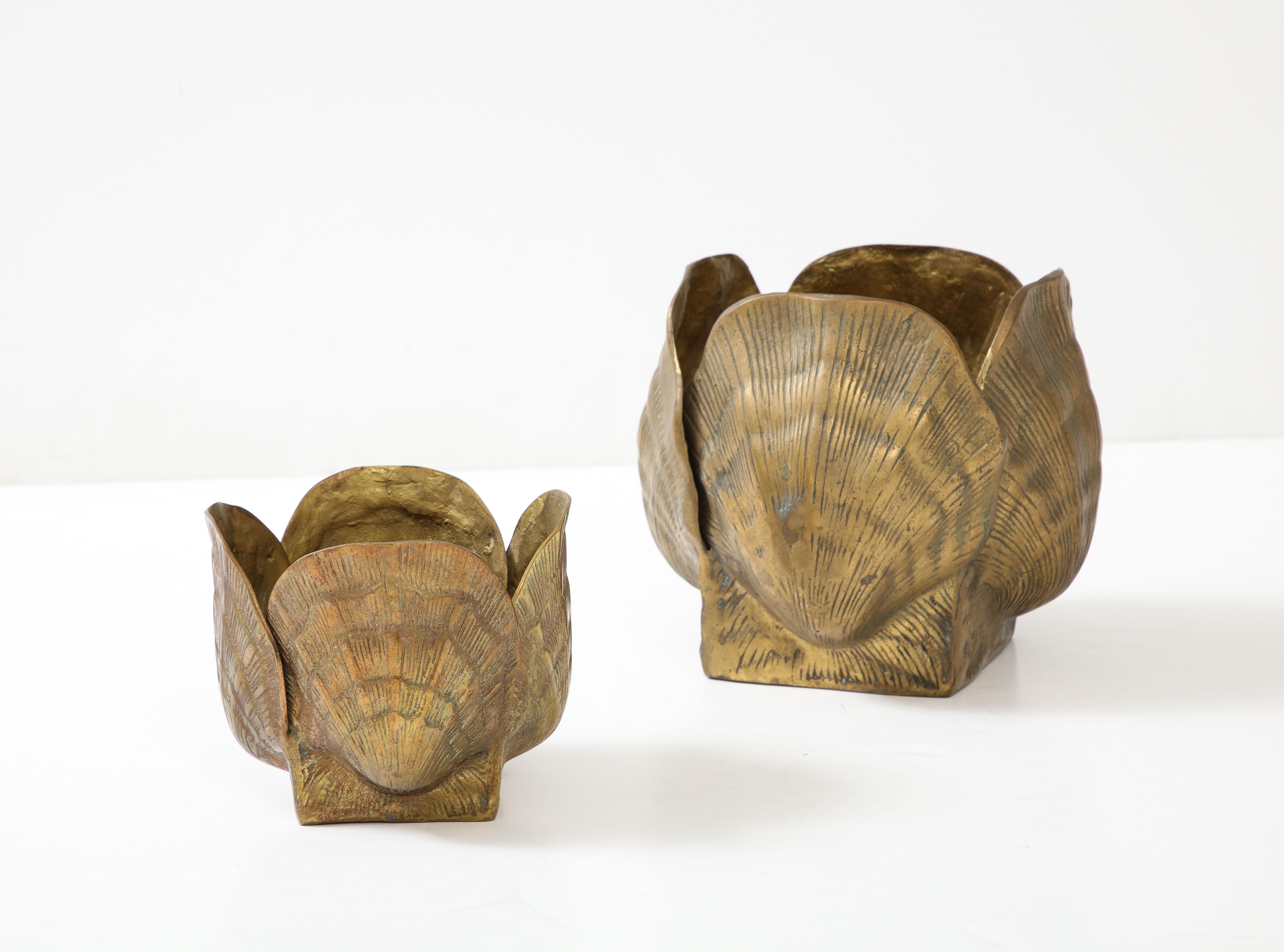 Mid-Century Modern Pair Duquette Style Shell Planters For Sale