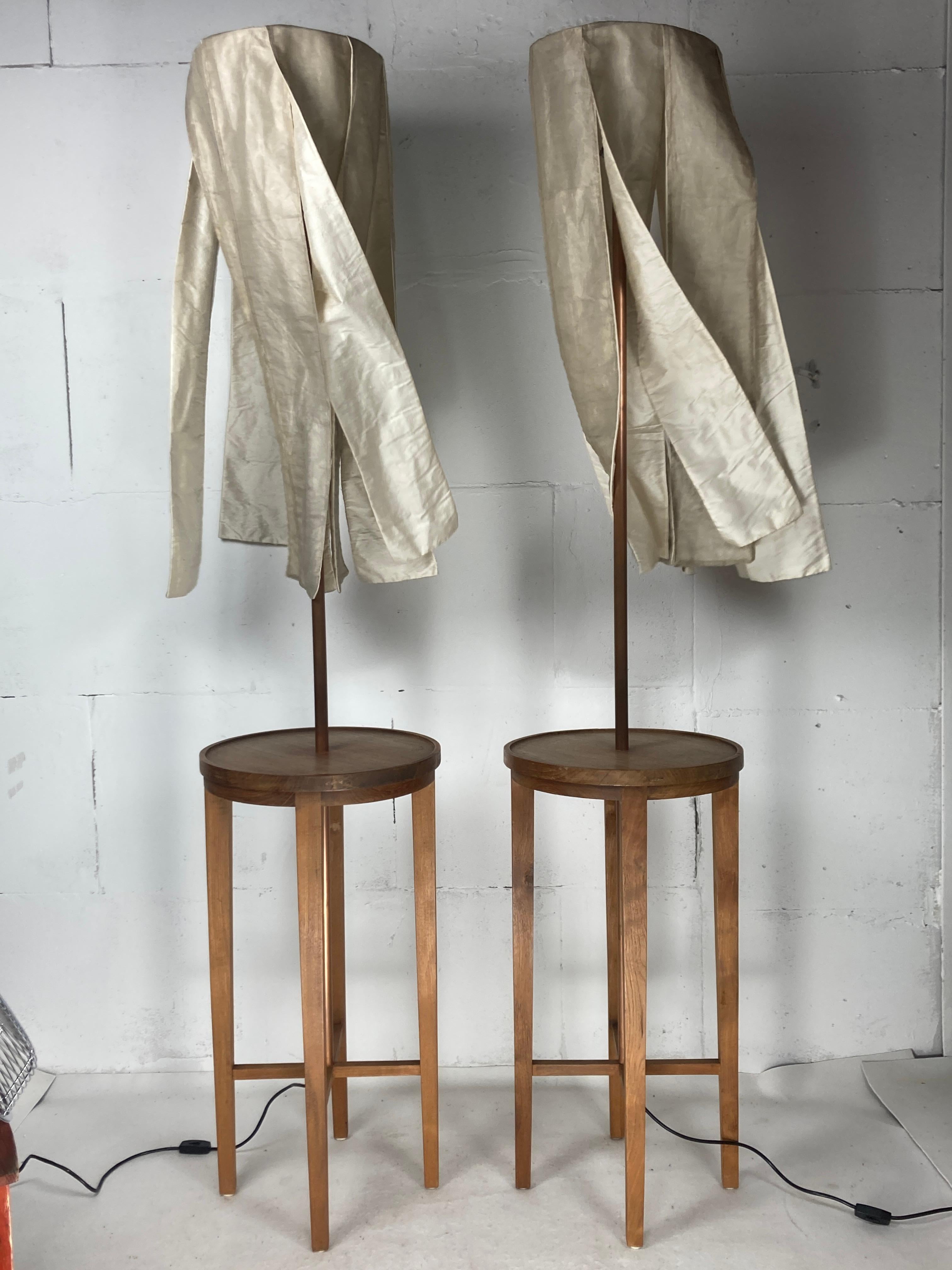 Pair Dutch teak and copper floor lamps, silk shades, by Jan des Bouvrie For Sale 4