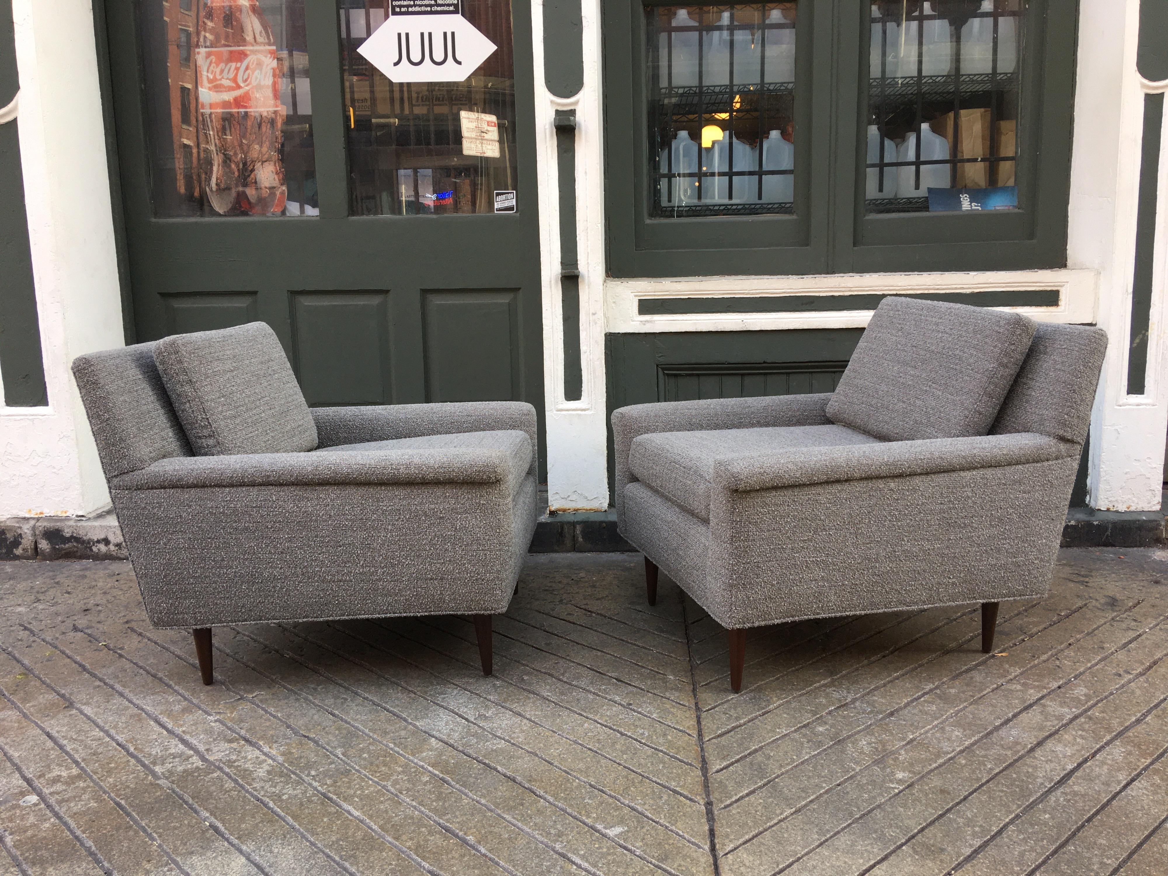 Mid-Century Modern Pair of DUX Lounge Chairs, Newly Upholstered