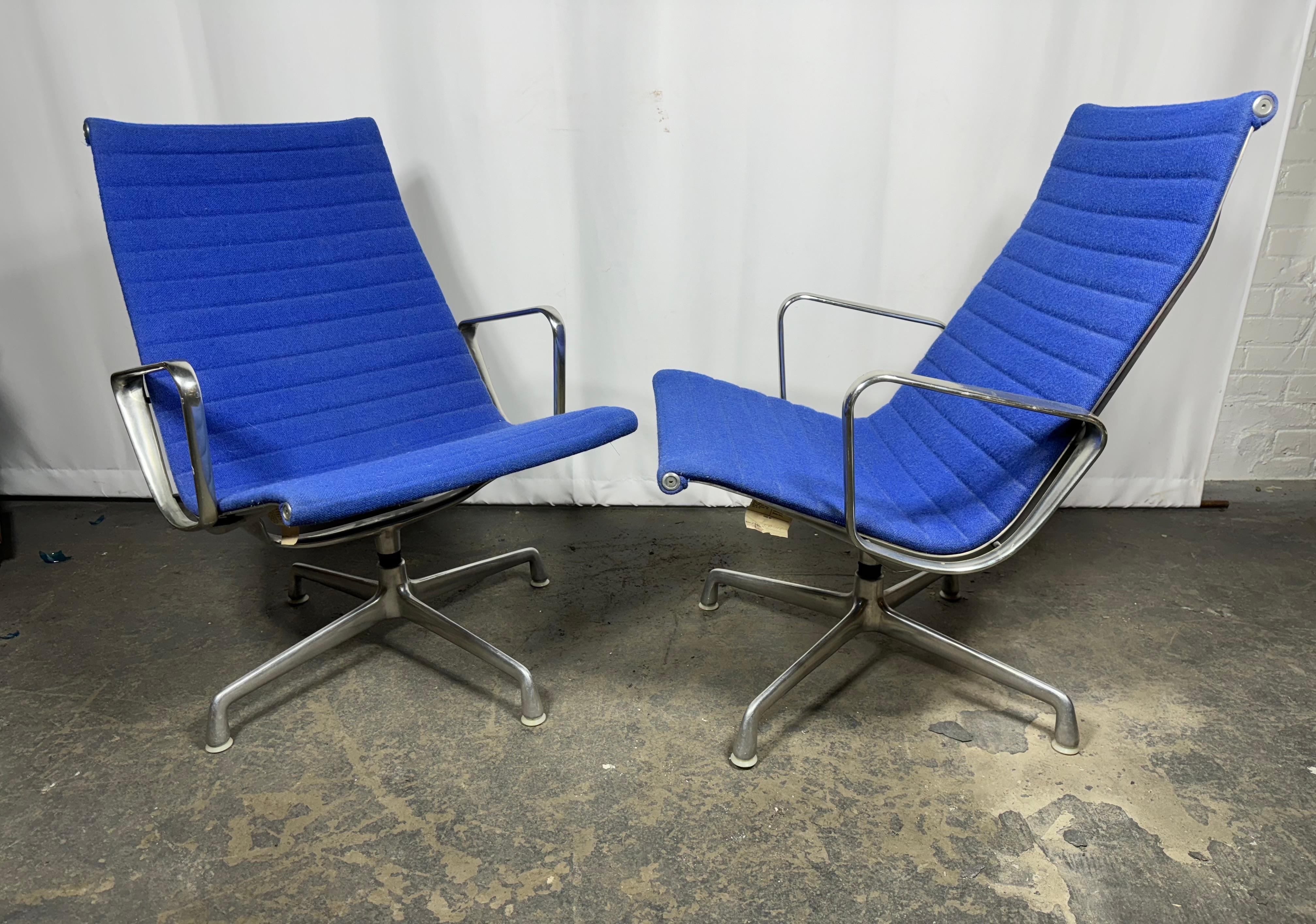Late 20th Century Pair Eames / Herman Miller Aluminum Group EA116 Swivel Lounge Chairs For Sale