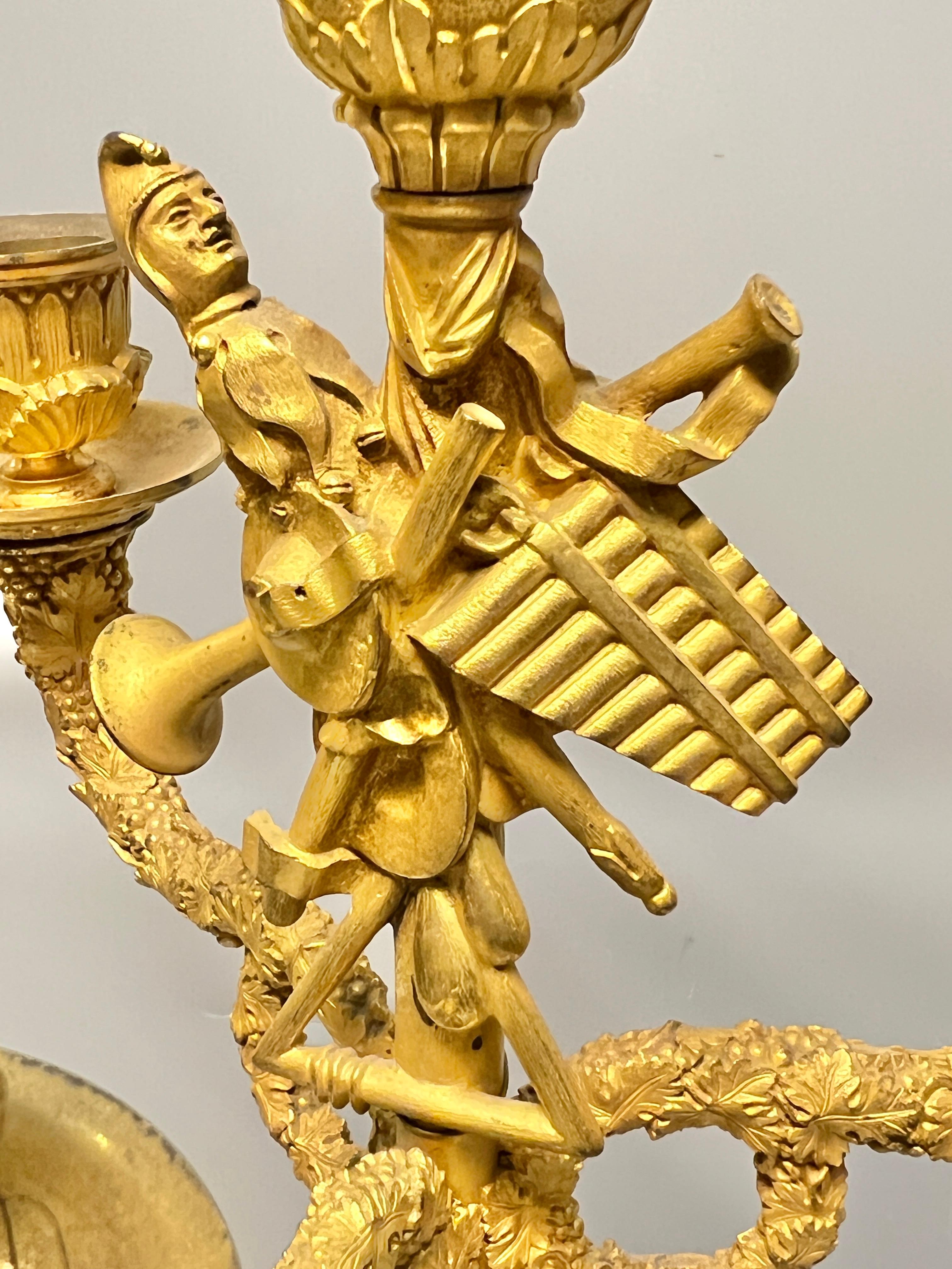Pair early 19th Century French Empire Figurative Ormolu Bronze Candelabra Lamps For Sale 2