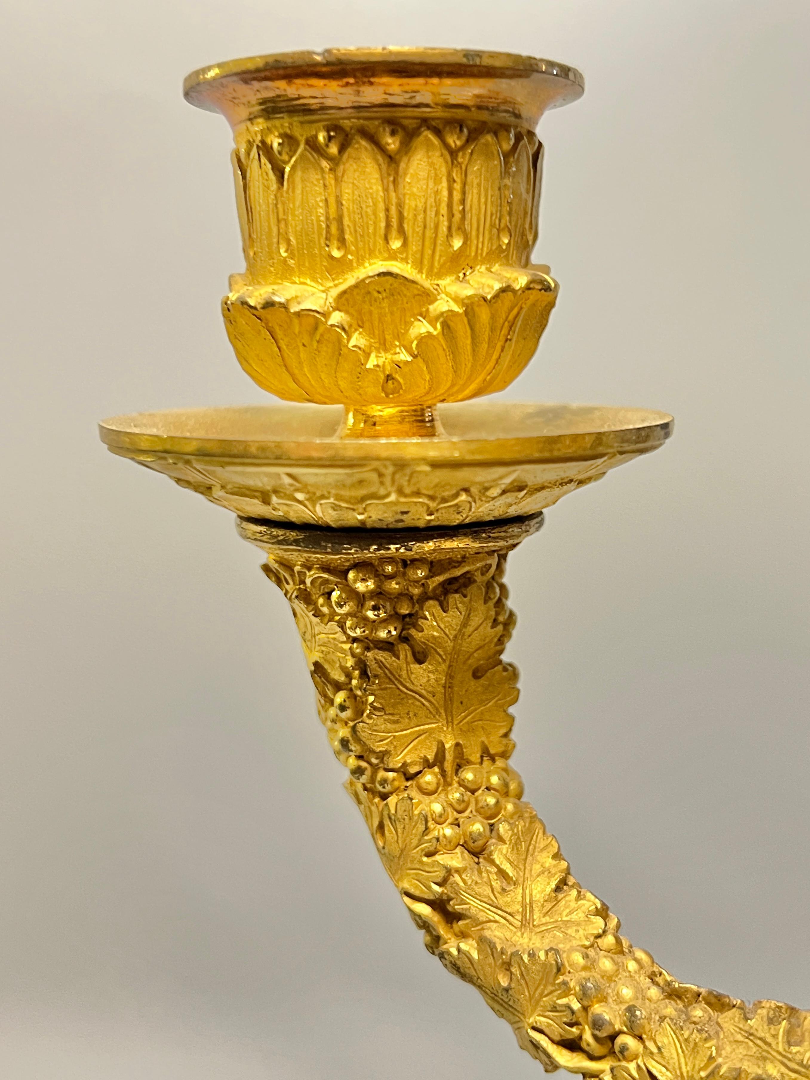Pair early 19th Century French Empire Figurative Ormolu Bronze Candelabra Lamps For Sale 3
