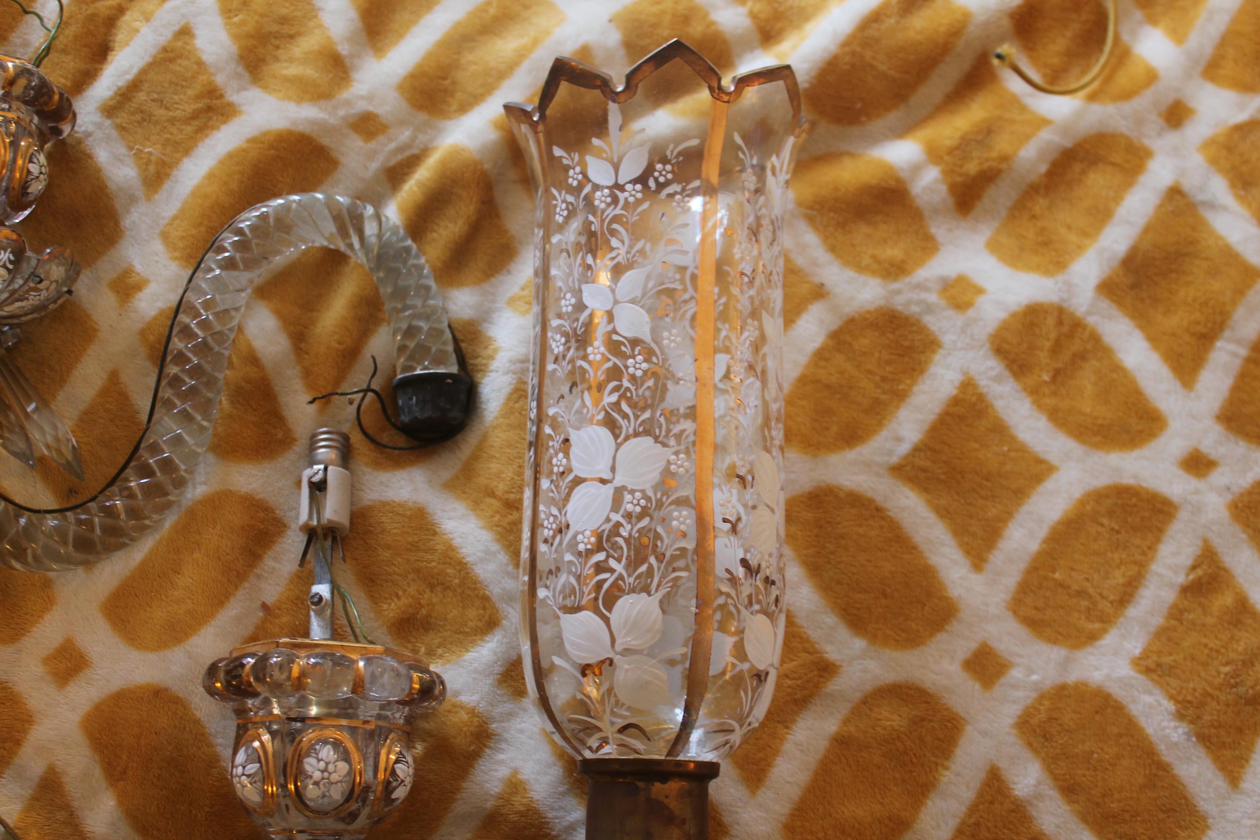 Pair Early 19thc French Antique Crystal Hurricane Shade Sconces attrib. Baccarat For Sale 3