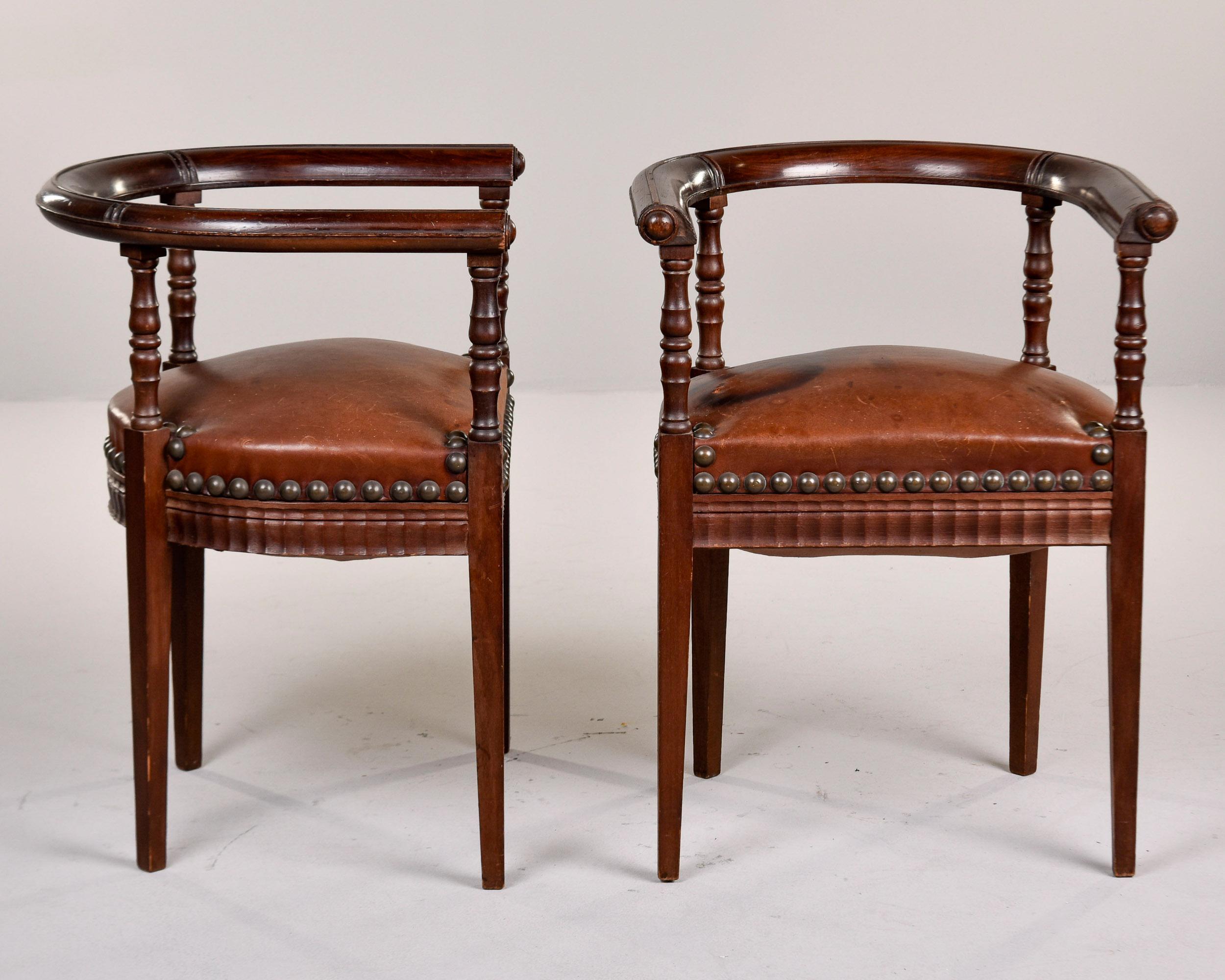 Paire de fauteuils de capitaine en acajou du début du C.I.C. avec cuir Brown en vente 4