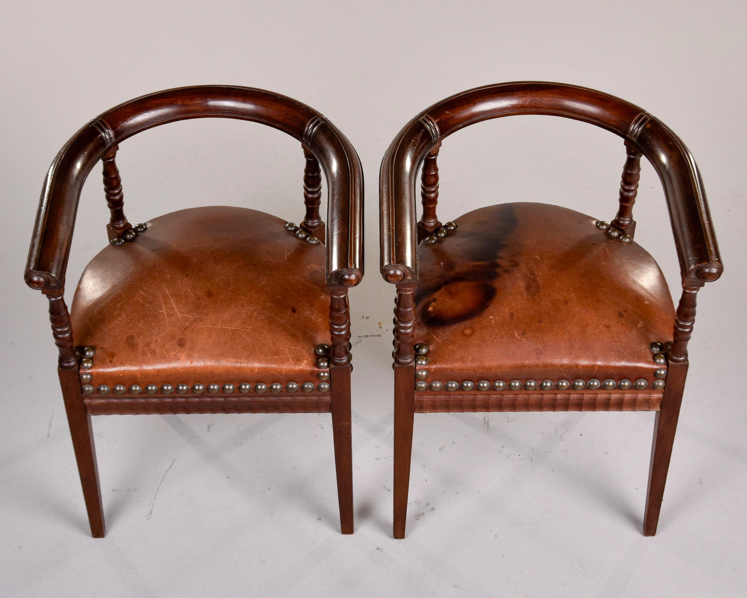 Paire de fauteuils de capitaine en acajou du début du C.I.C. avec cuir Brown en vente 7