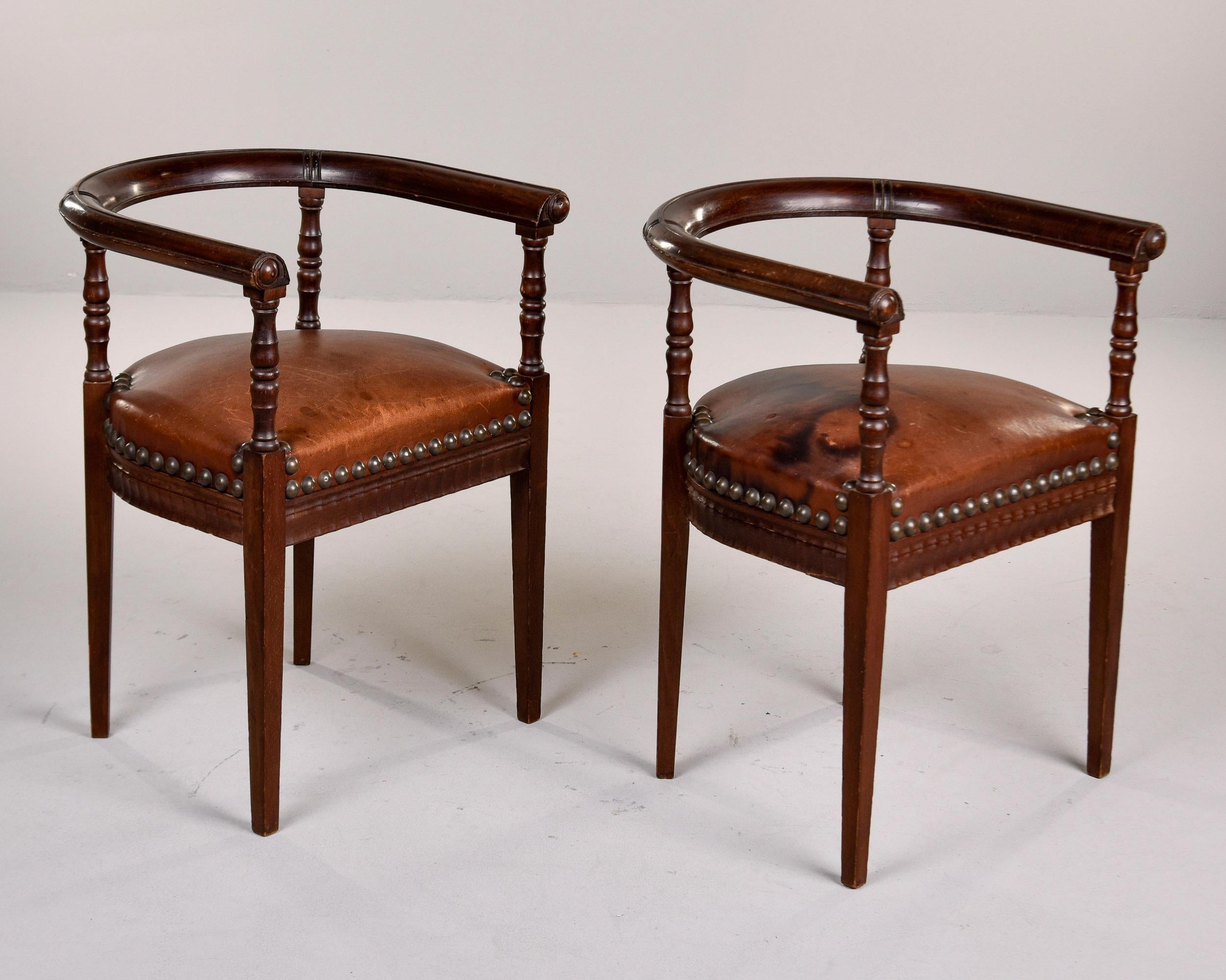 Paire de fauteuils de capitaine en acajou du début du C.I.C. avec cuir Brown en vente 3