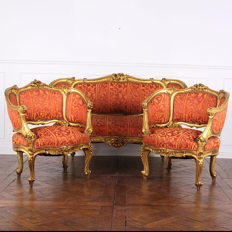 Pair of Early 20th Century Carved Gilt Louis XV Armchairs 4