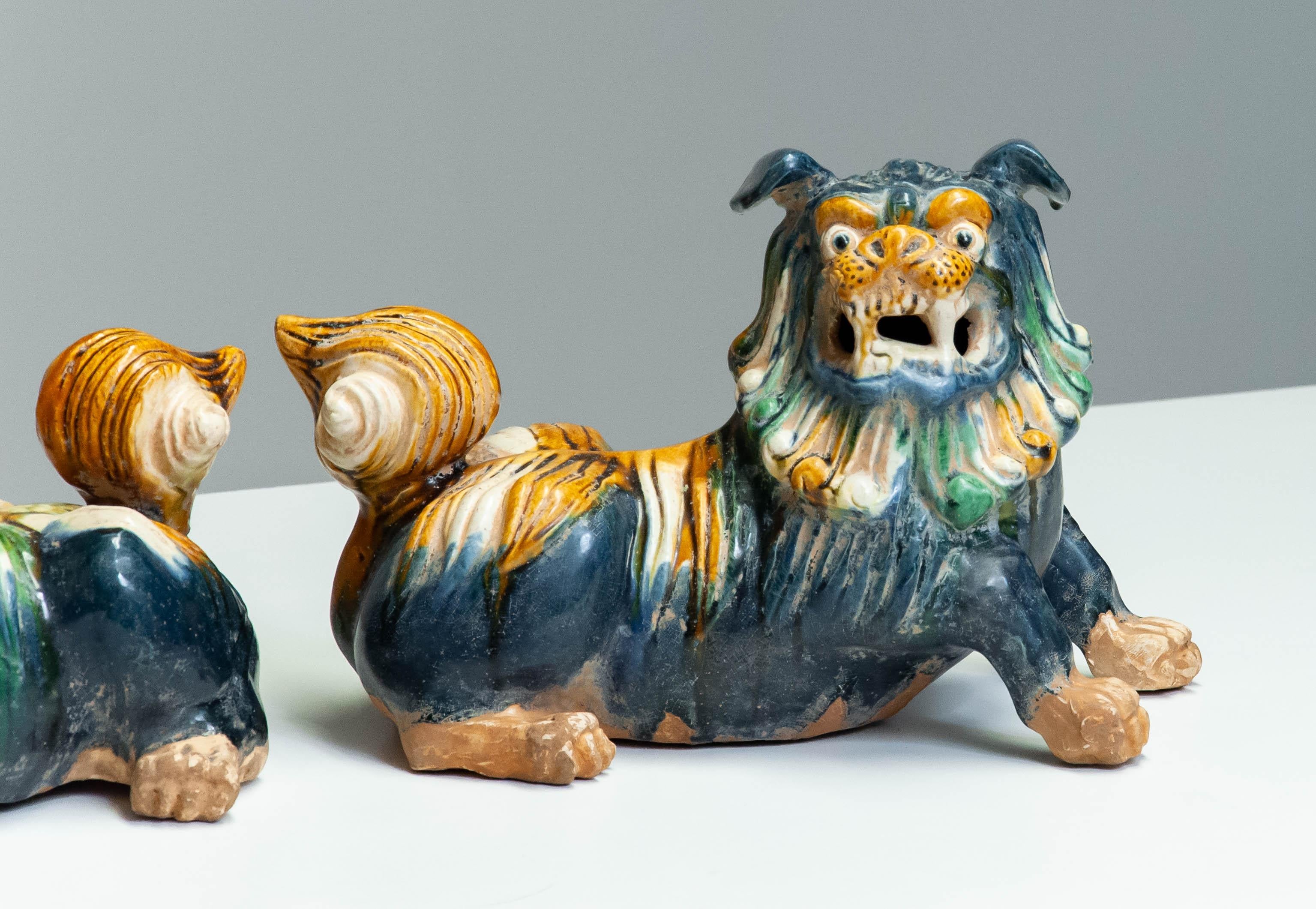 Pair Early 20th Century Chinese Ceramic Foo Dogs For Sale 4