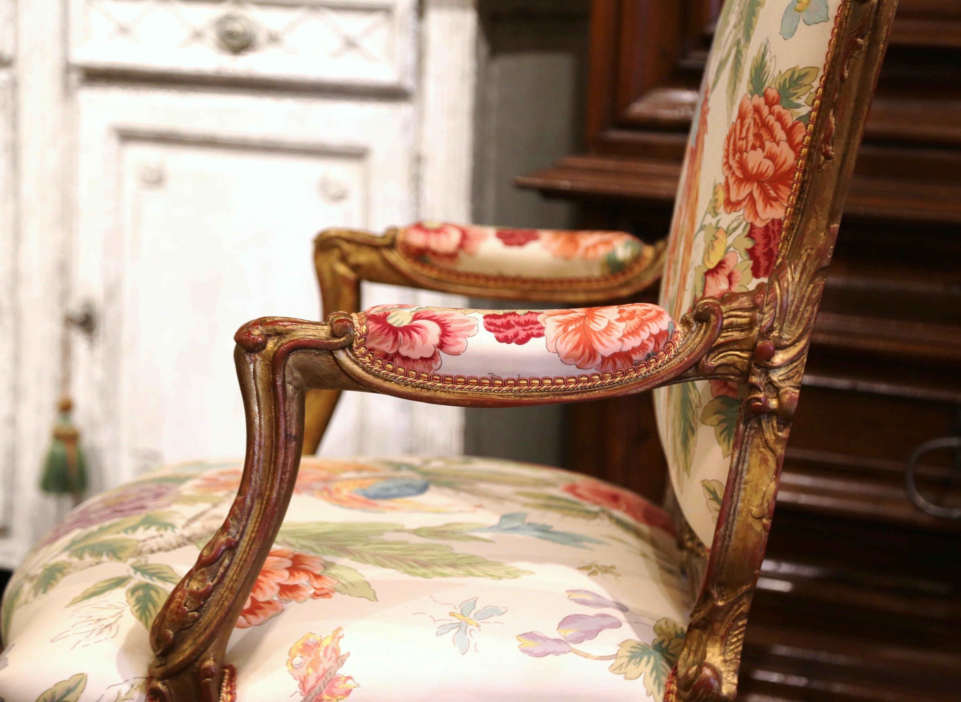 Pair Early 20th Century French Louis XV Carved Gilt Painted Bergères Fauteuils 8