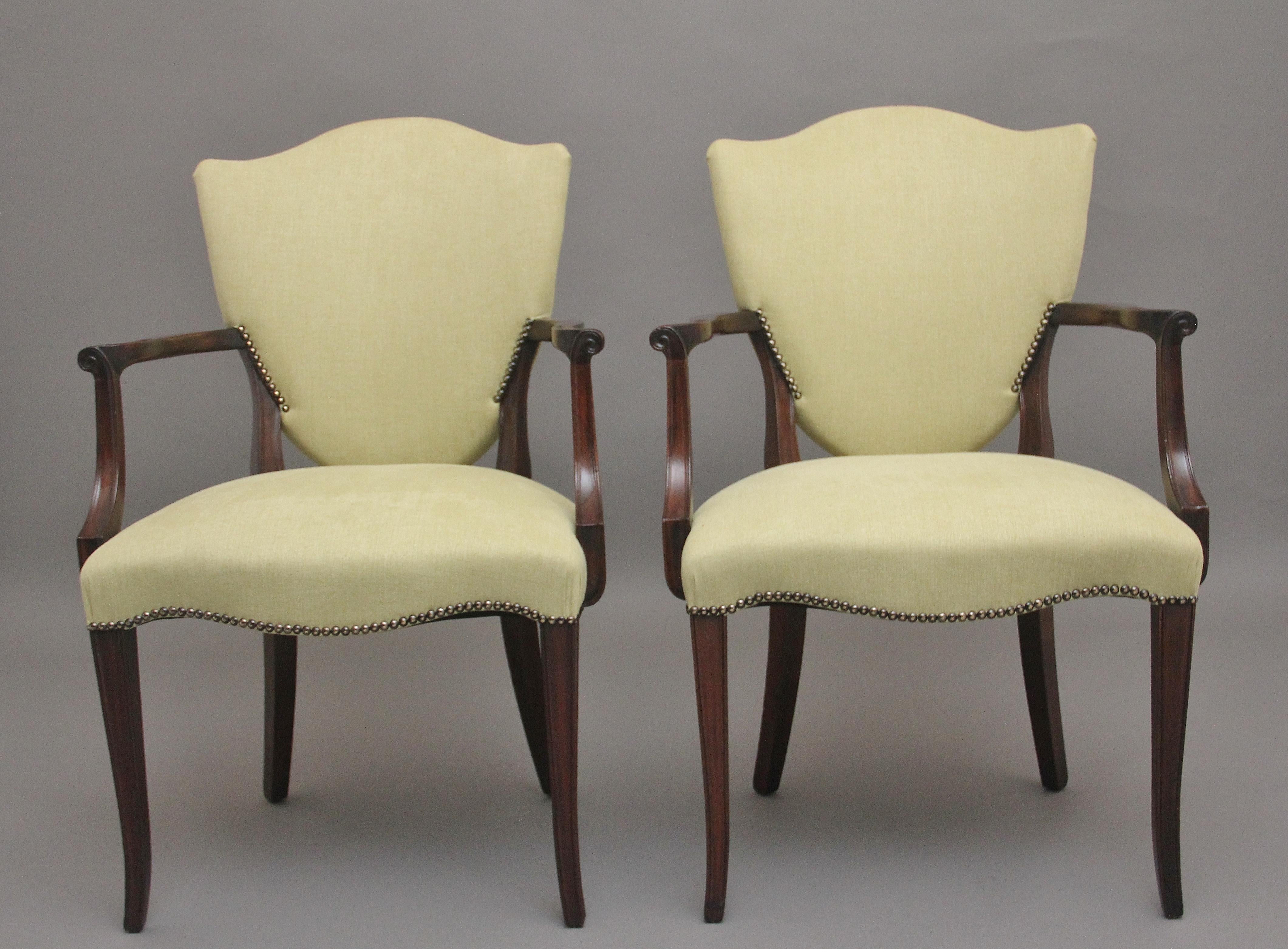 Sheraton Pair early 20th Century mahogany armchairs For Sale