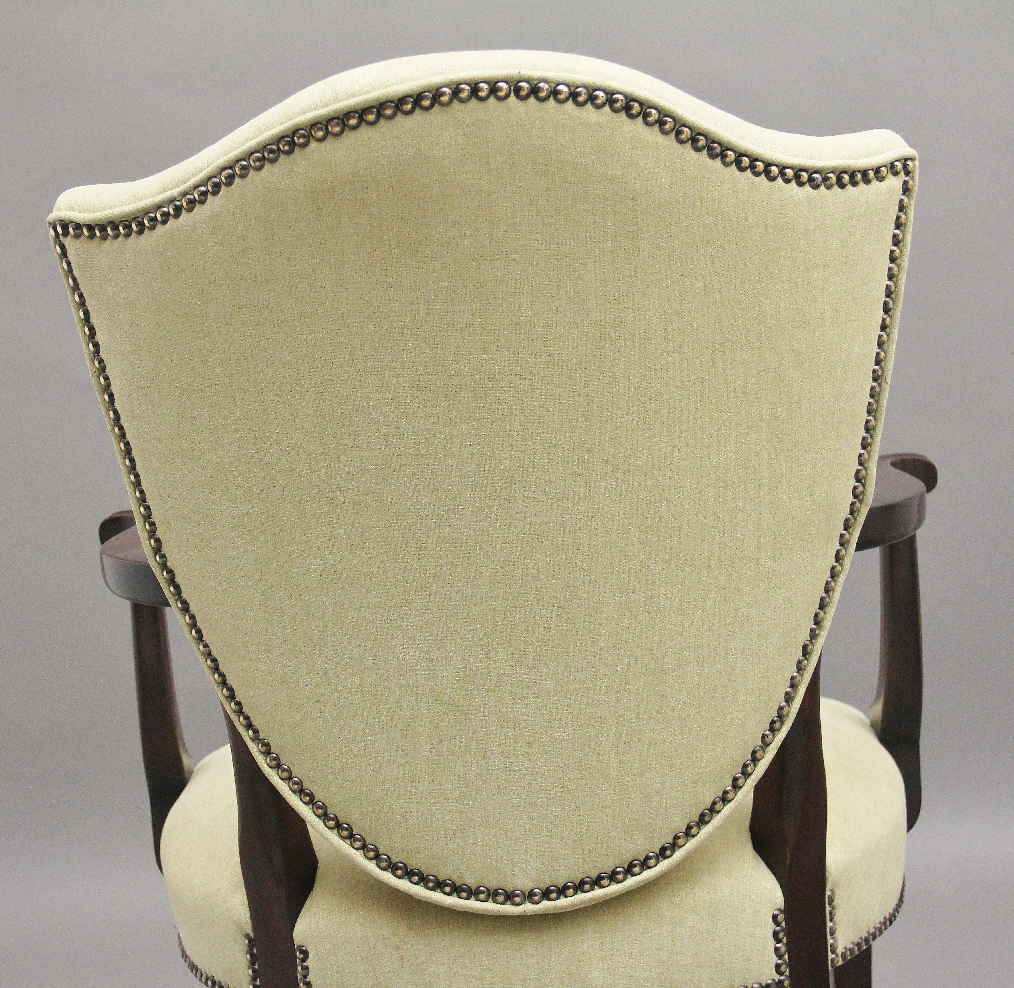 Acajou Paire de fauteuils en acajou du début du 20e siècle en vente
