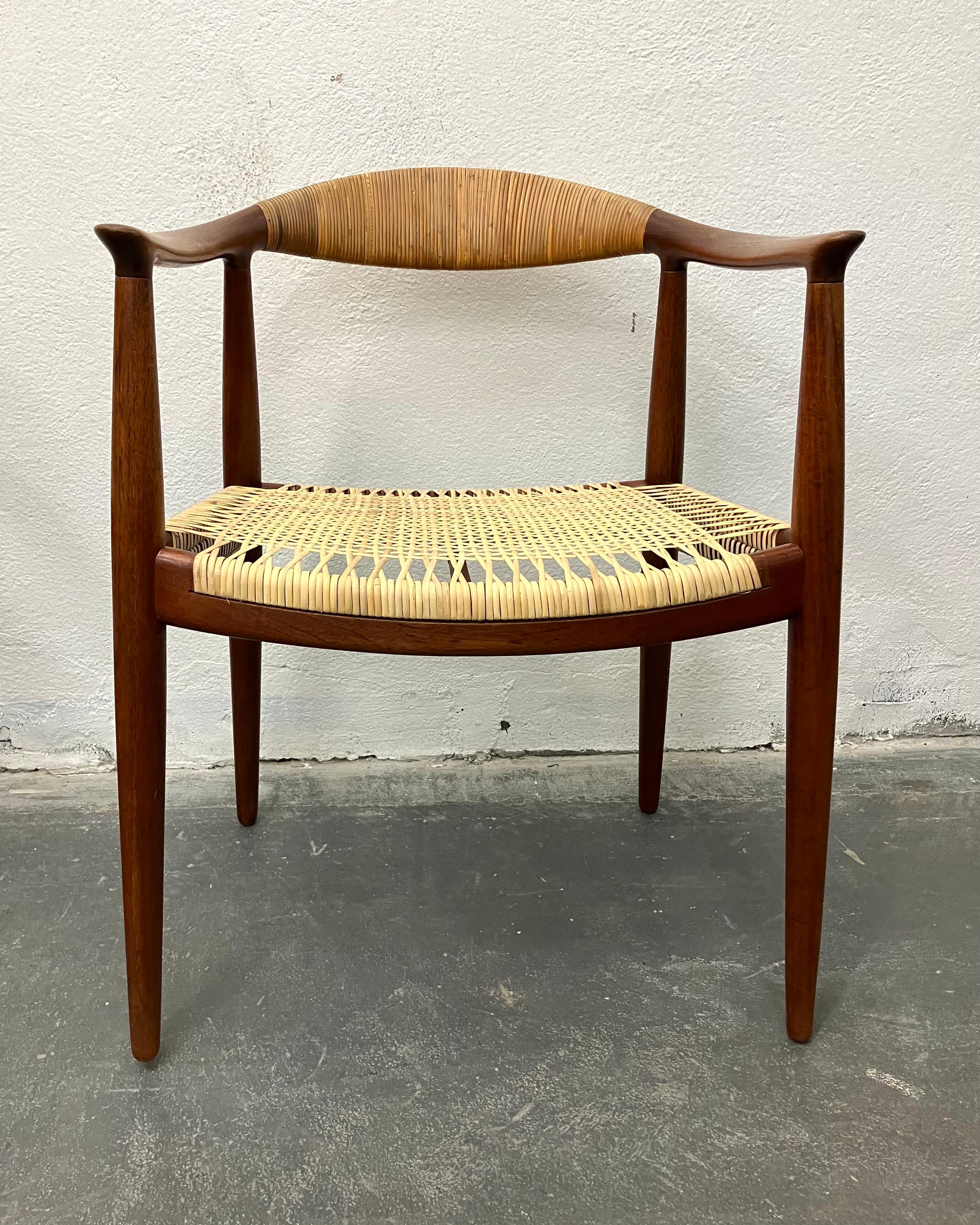 Danish Pair Early Hans Wegner Round Chairs For Sale