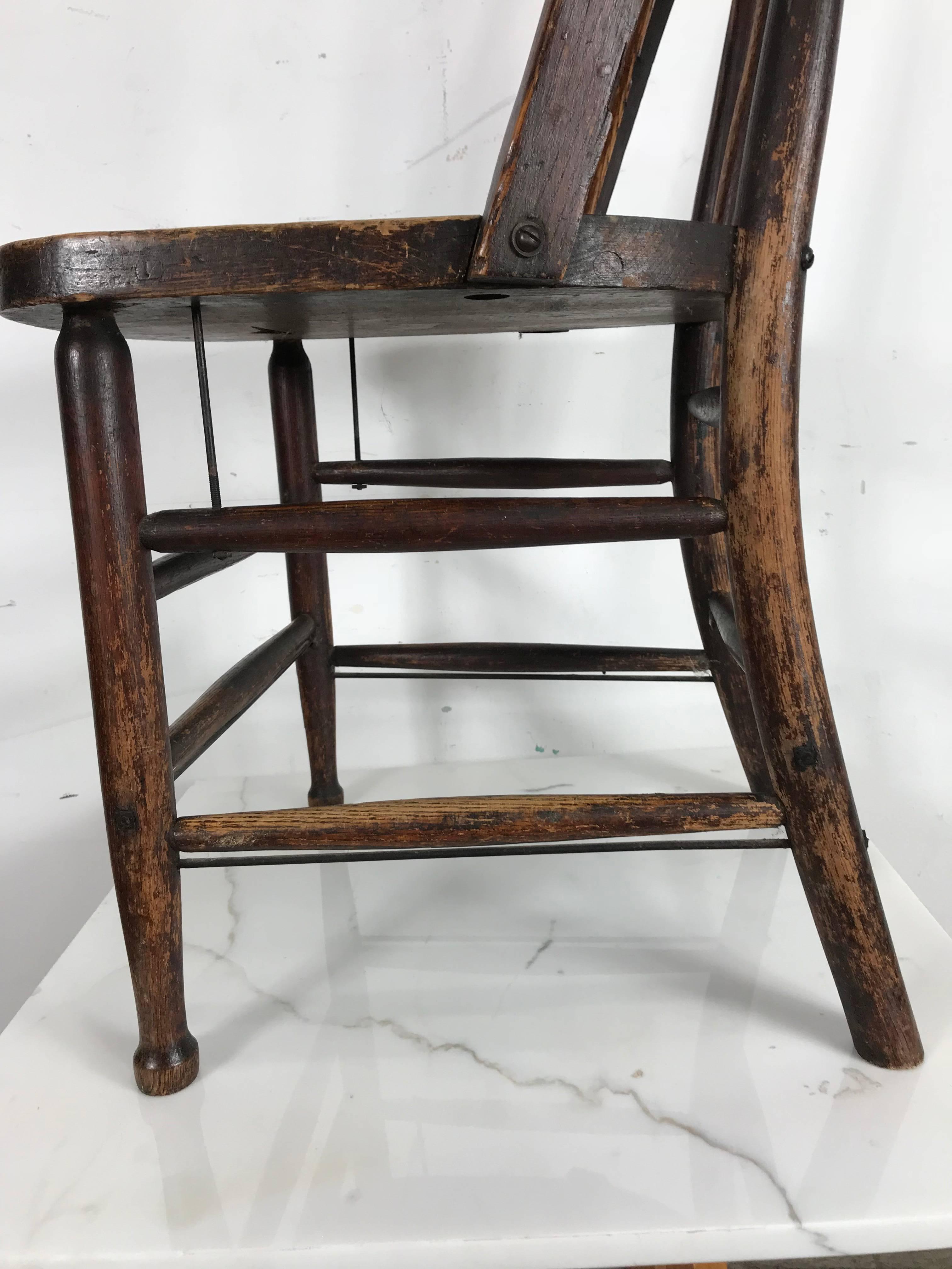 Pair of Early Oak Antique Industrial Side Chairs by Heywood Wakefield In Distressed Condition In Buffalo, NY