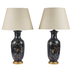 Pareja de Lámparas de Madera Ebonizada Decoradas con Chinoiserie