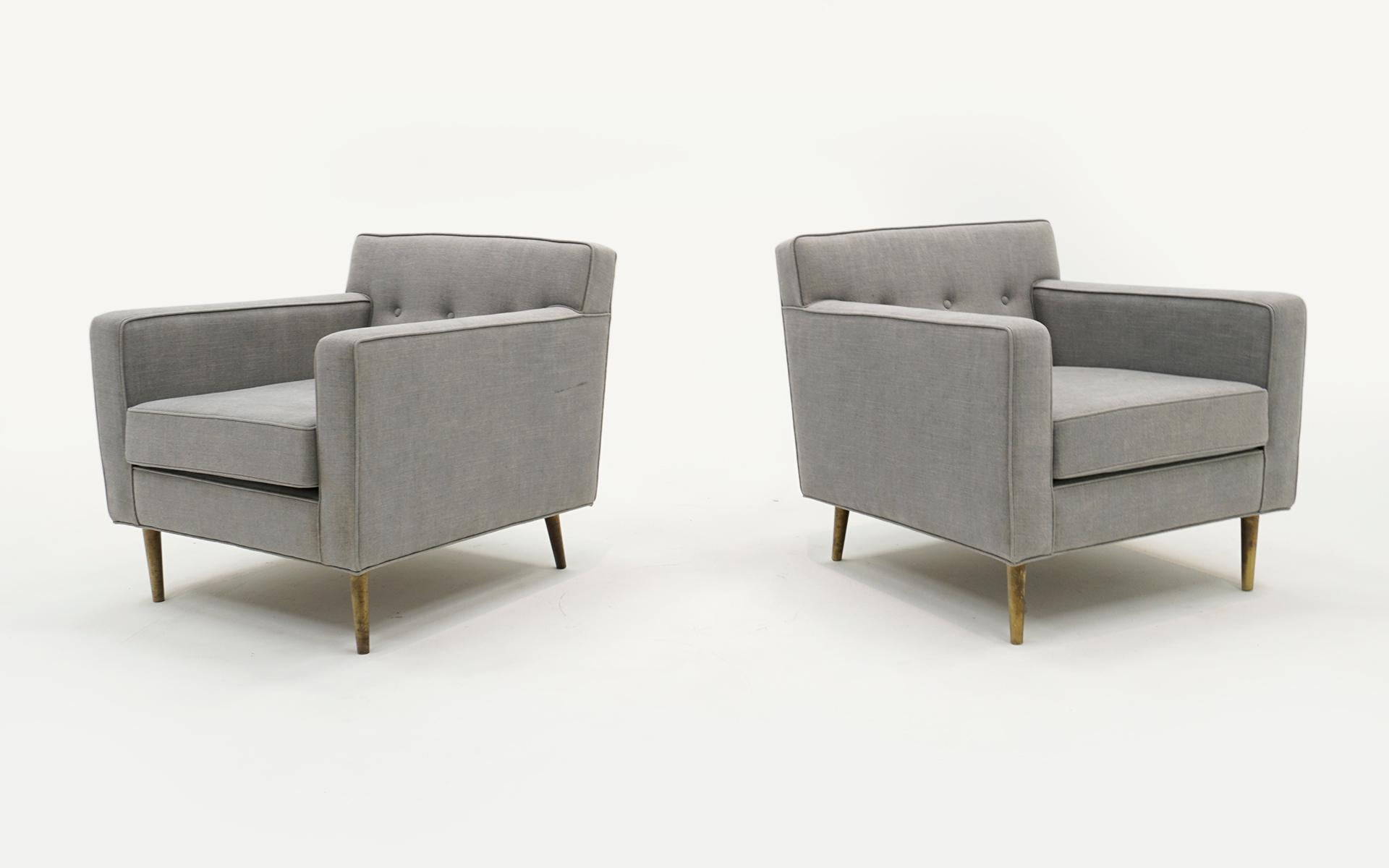 Mid-Century Modern Pair Edward Wormley Lounge chairs model 4872A for Dunbar, 1948. Gray, Brass Legs For Sale
