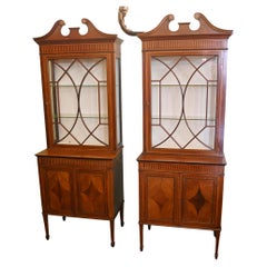 Pareja de vitrinas eduardianas librerías caoba 1900