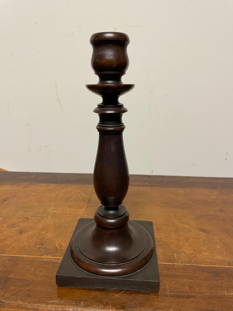 Pair Edwardian Hand Turned Mahogany Candlesticks In Good Condition For Sale In Stamford, CT