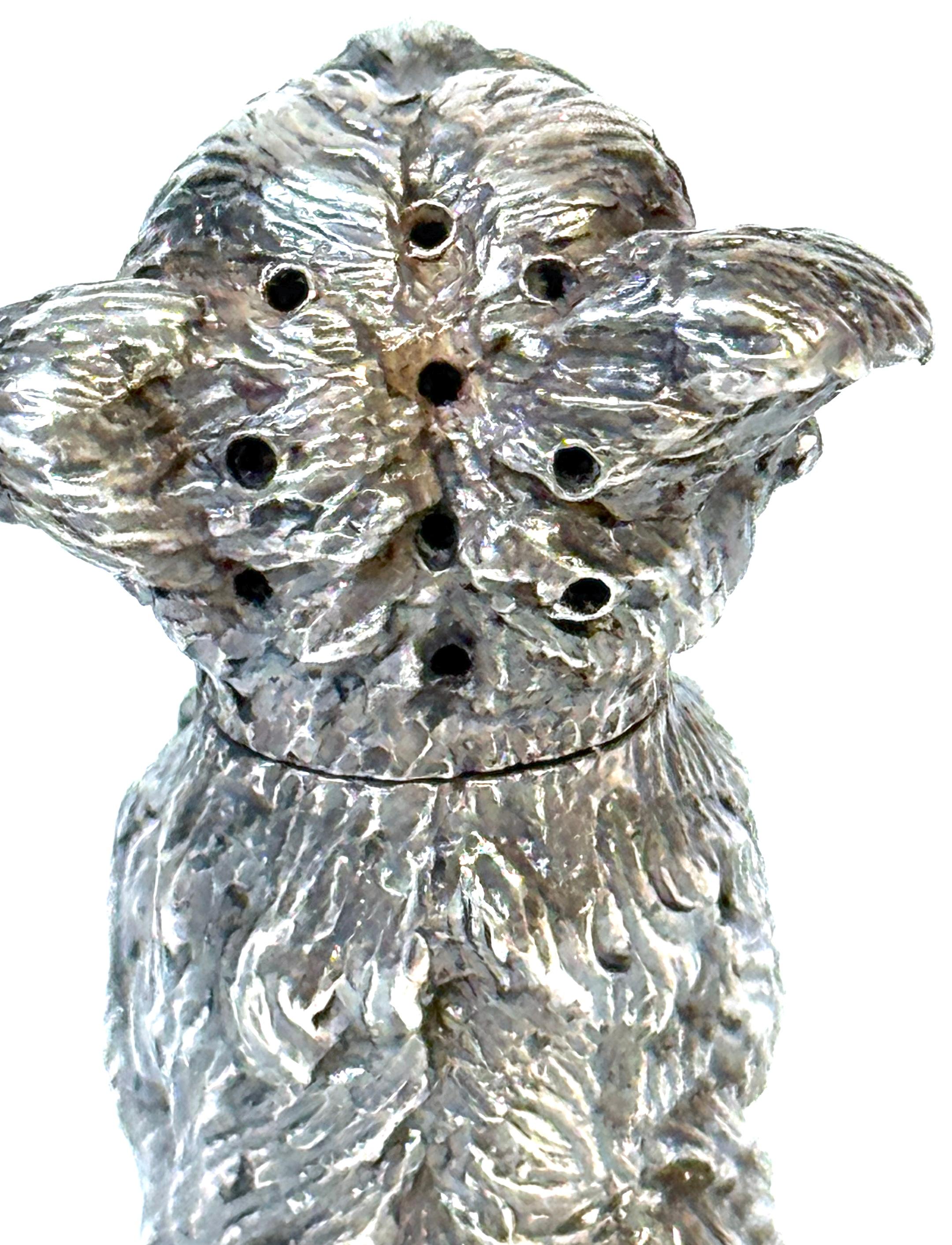 Paar Edwardian Sterling Terrier Salz & Pfeffer London, Jonathan Howell, 1906/1913 im Angebot 4