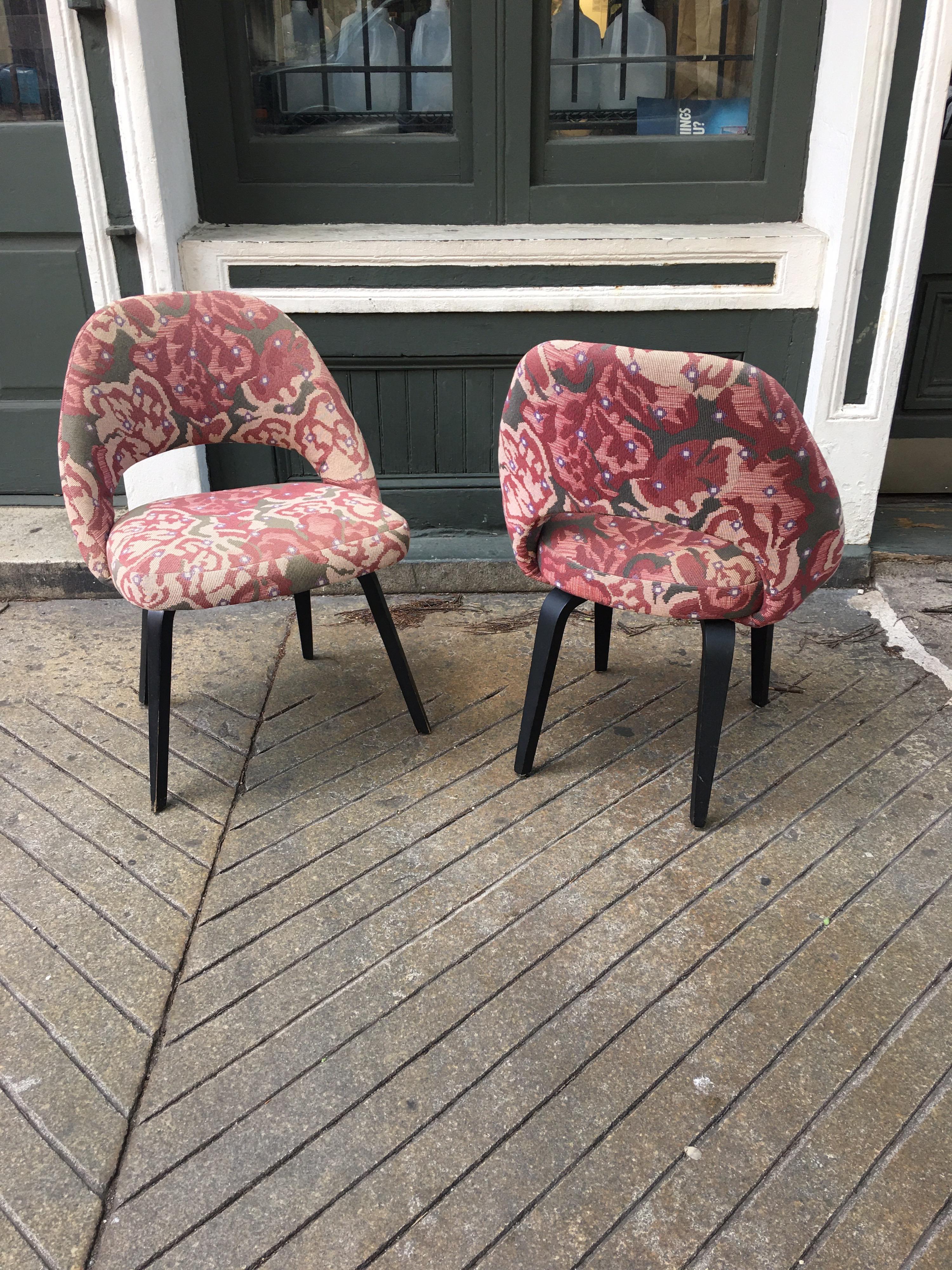 Pair of Eero Saarinen for Knoll Executive Wood Legged Chairs In Good Condition In Philadelphia, PA