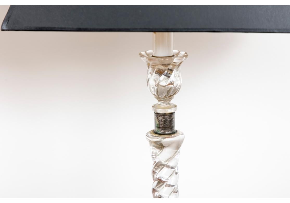 Pareja de candeleros antiguos de cristal en espiral electrificado en Bastante bueno estado para la venta en Bridgeport, CT