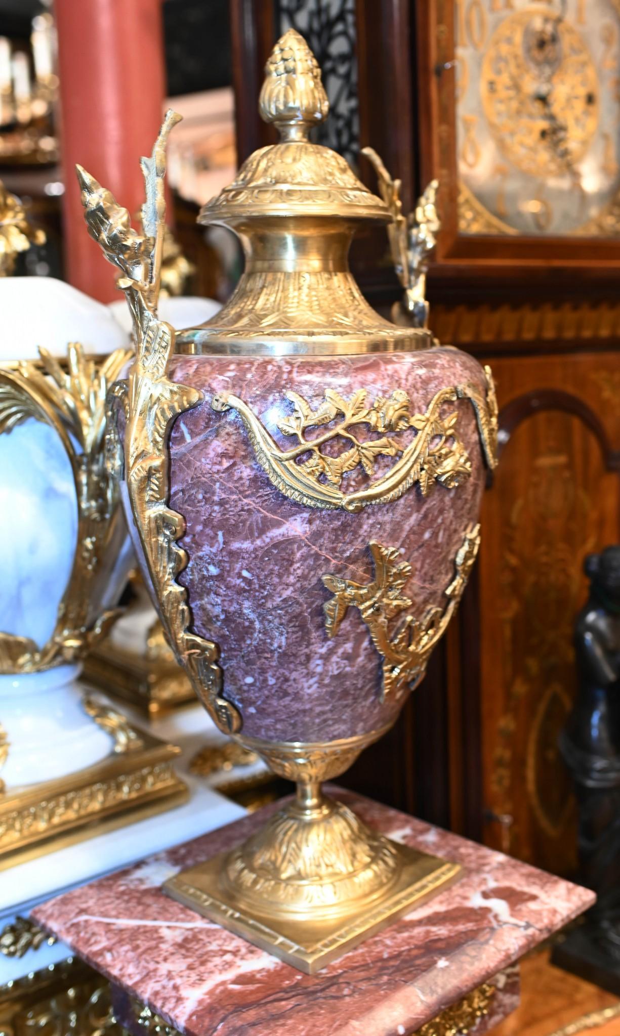 Pair Empire Marble Pedestal Stands Cassolettes Urns French In Good Condition In Potters Bar, GB