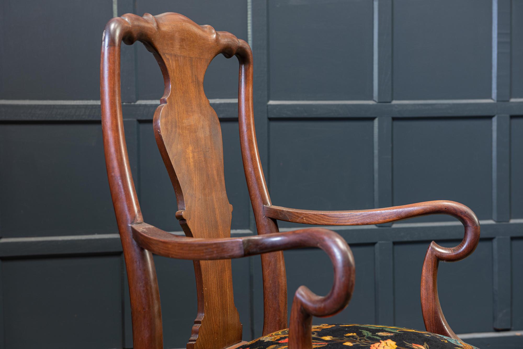 Pair of English 19th Century Large Mahogany Carver Elbow Chairs Reupholstered For Sale 2