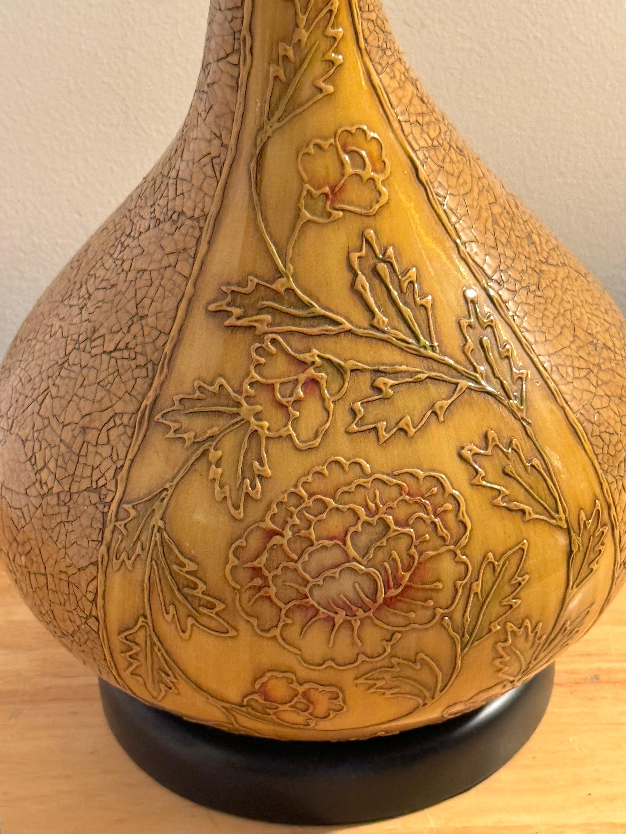 Pareja de jarrones de calabaza ingleses del Aesthetic Movement, atribuidos ahora como lámparas  Doulton Porcelana en venta
