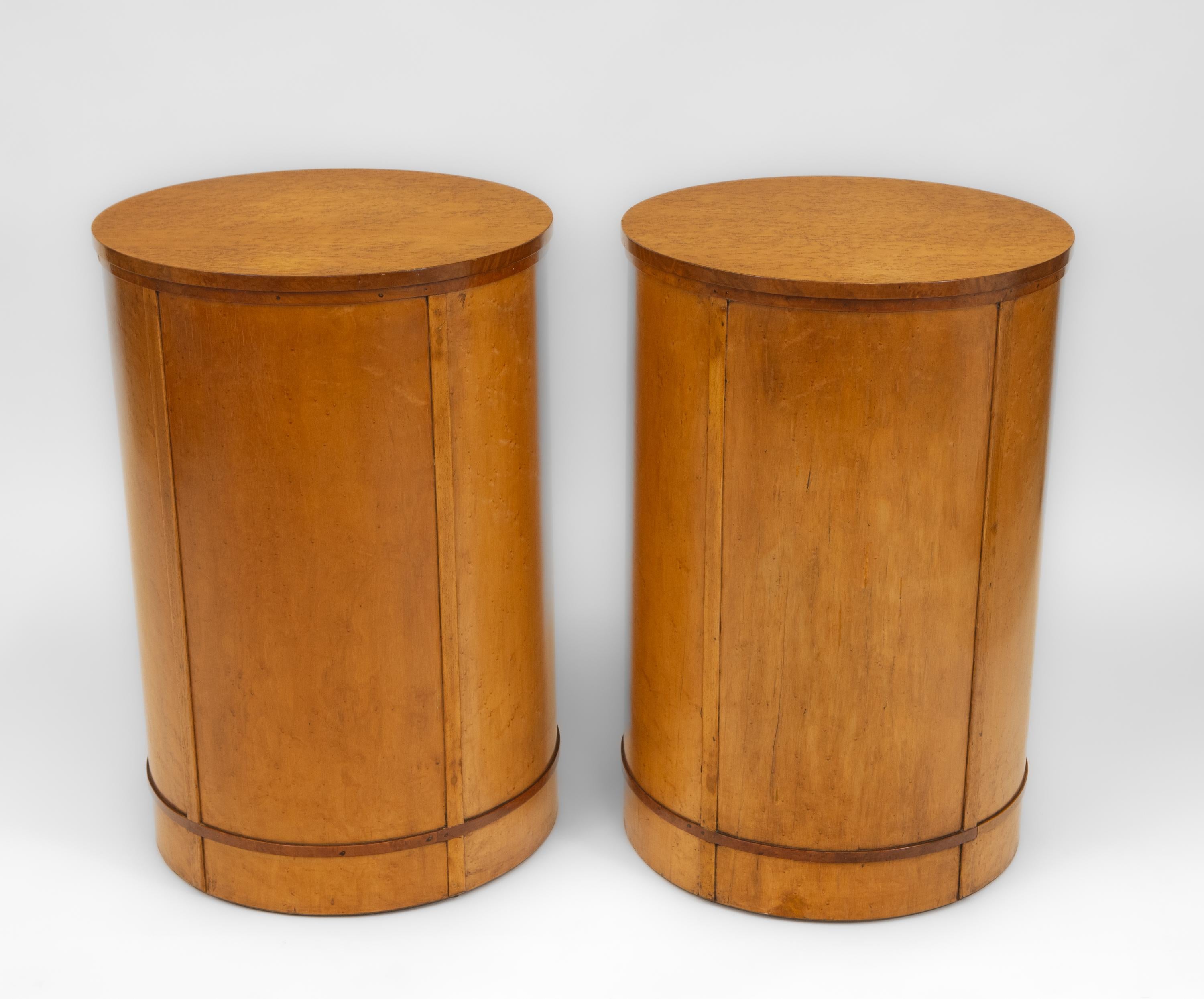 Pair English Art Deco Birds Eye Maple Cylindrical Bedside Chests Cabinets 9