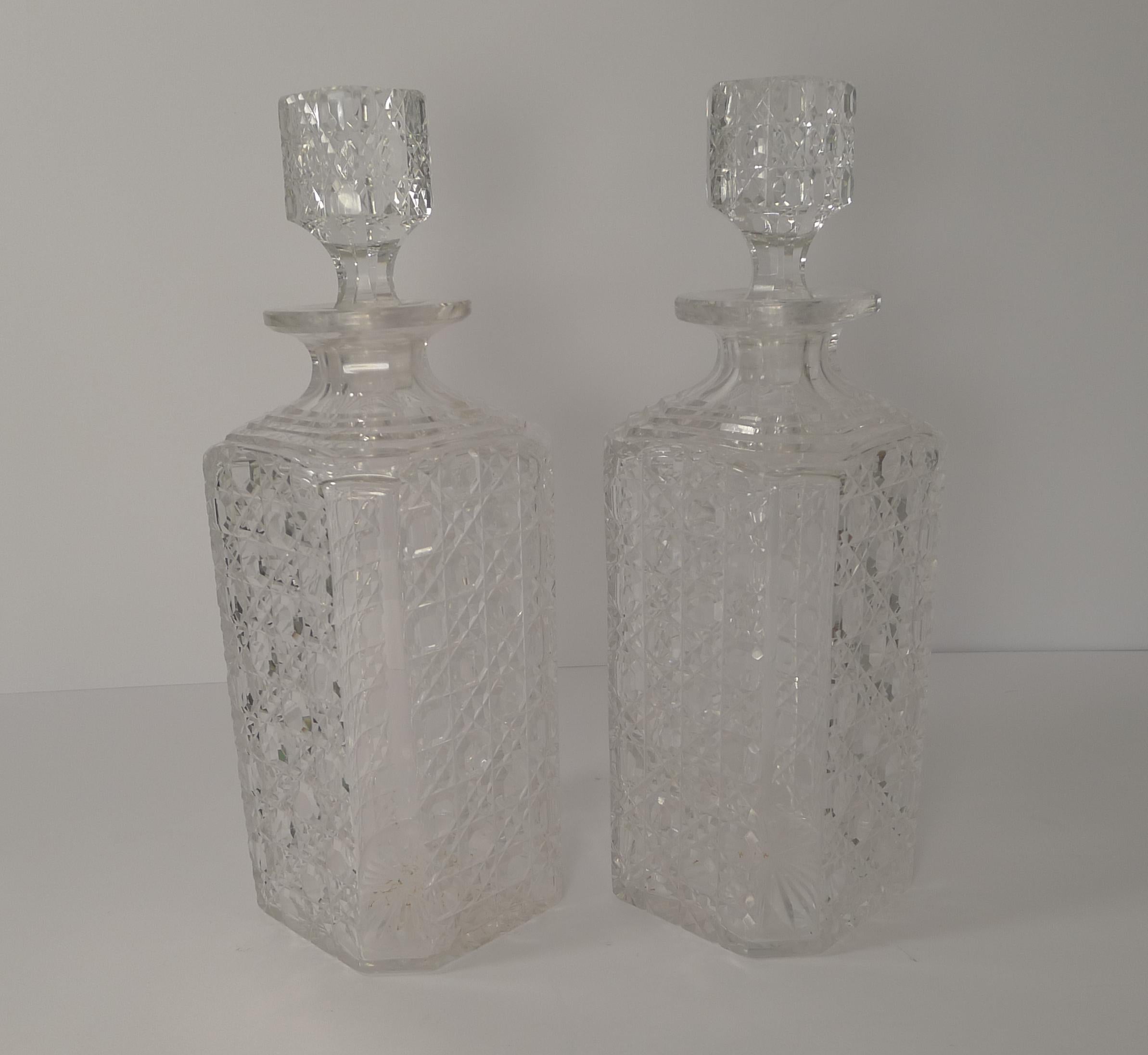 Pair of English Art Deco Cut Crystal Decanters In Good Condition In Bath, GB