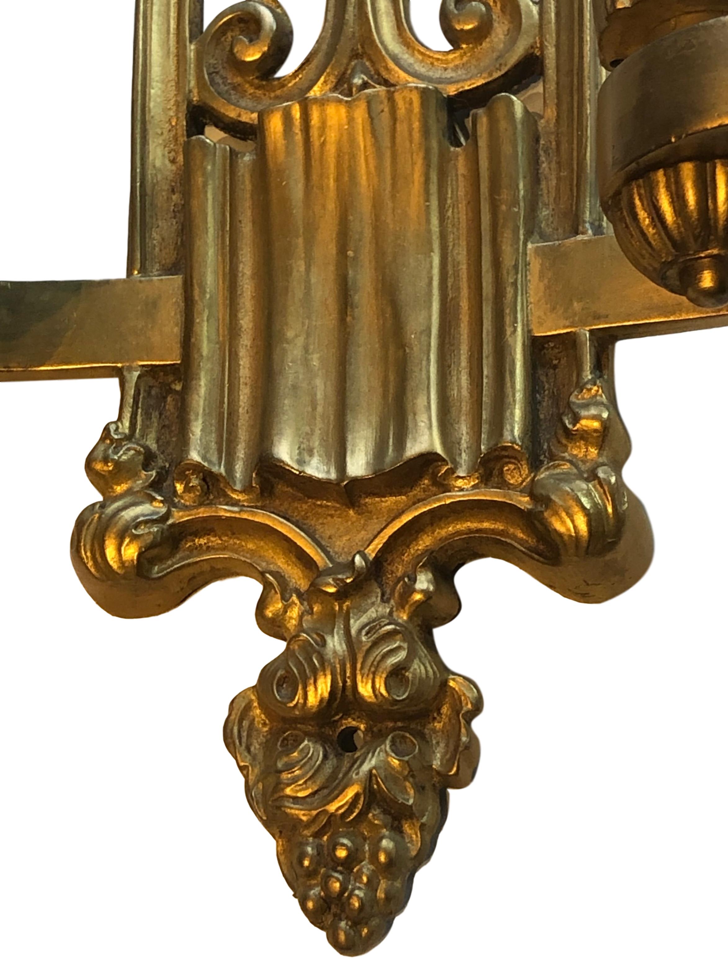 Early 20th Century Pair of English Bronze Sconces For Sale