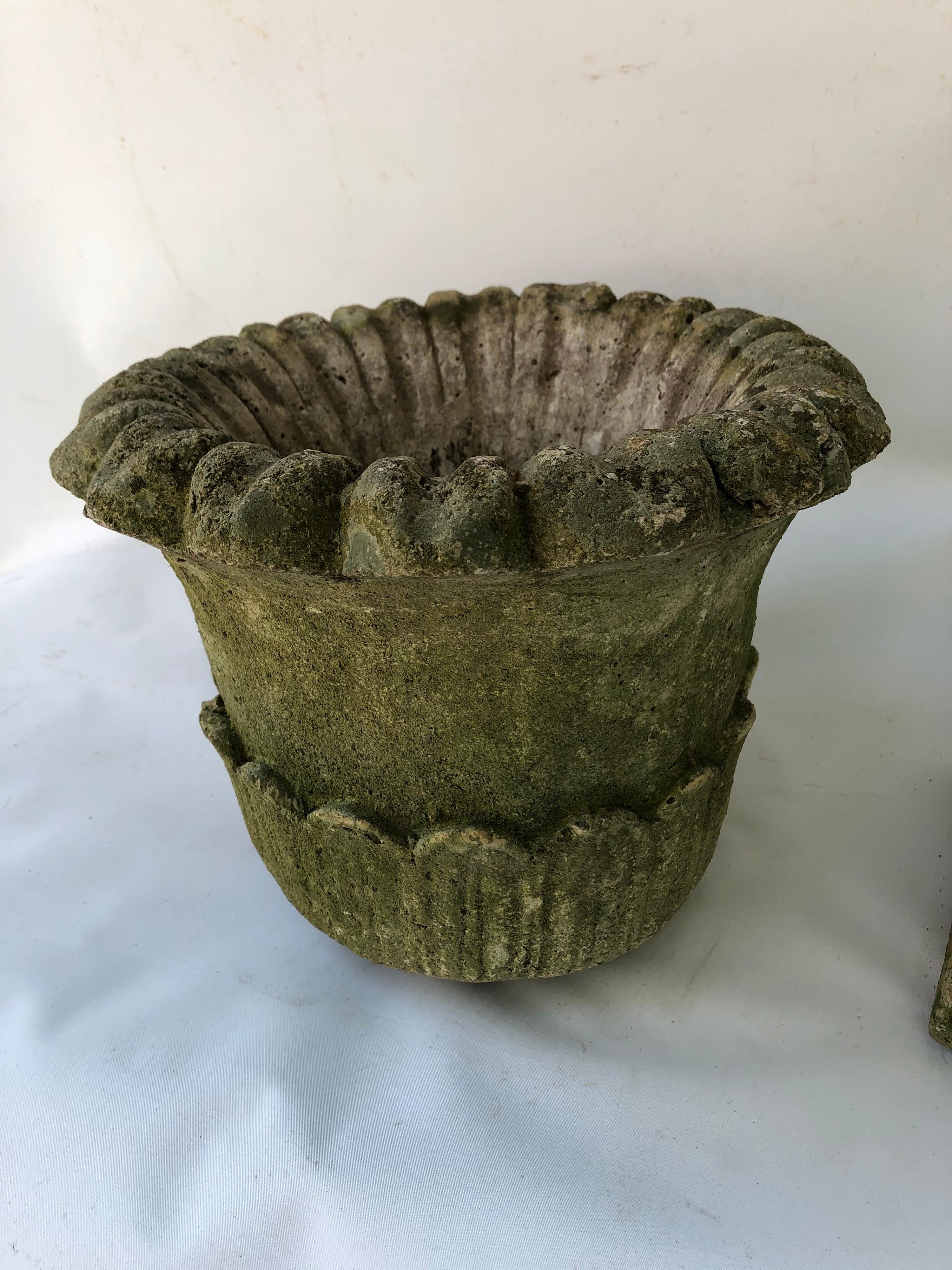 Mid-20th Century Pair of Cast Stone English Garden Urns