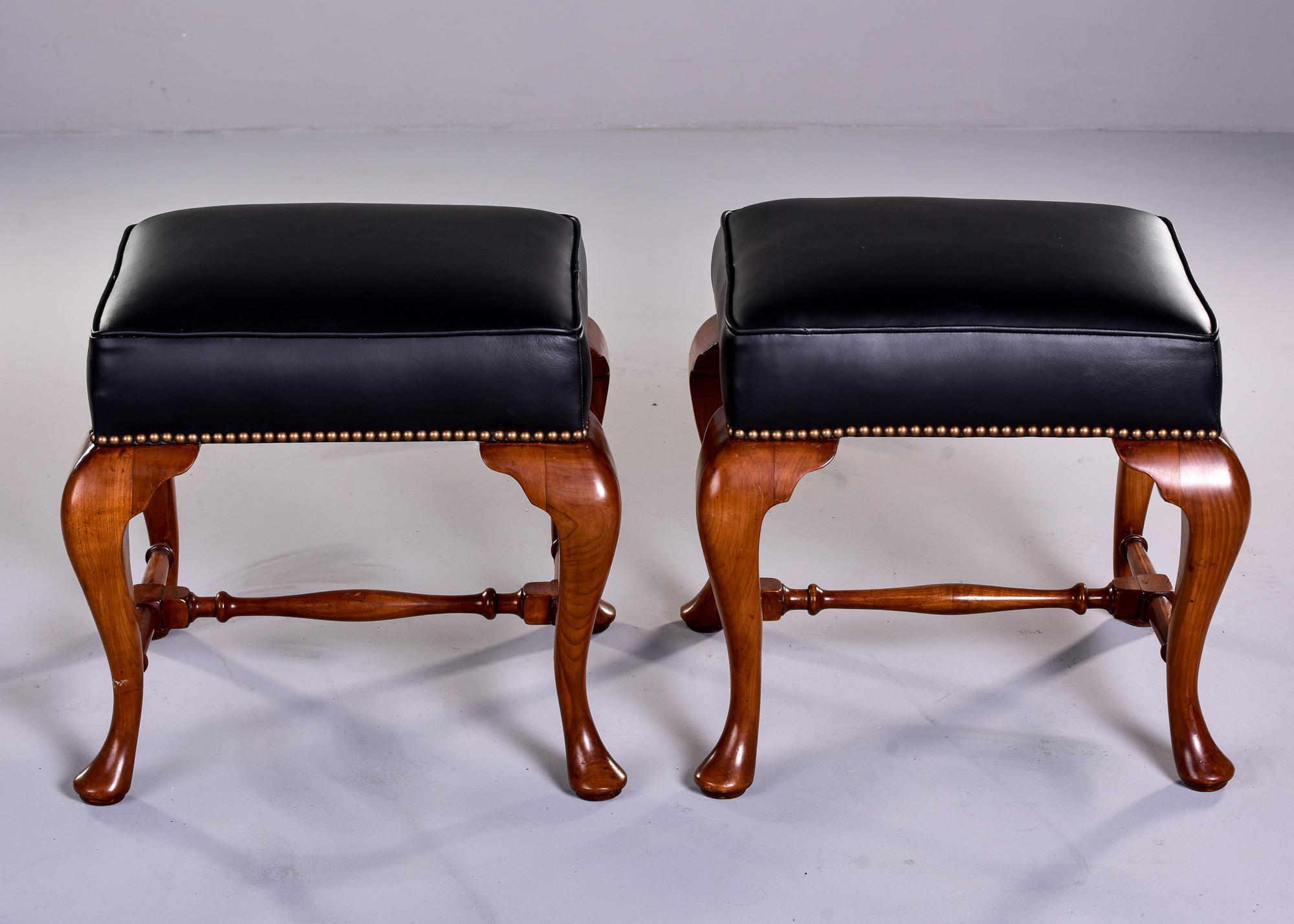 Pair English Cherry Wood and Leather Upholstered Stools In Good Condition For Sale In Troy, MI