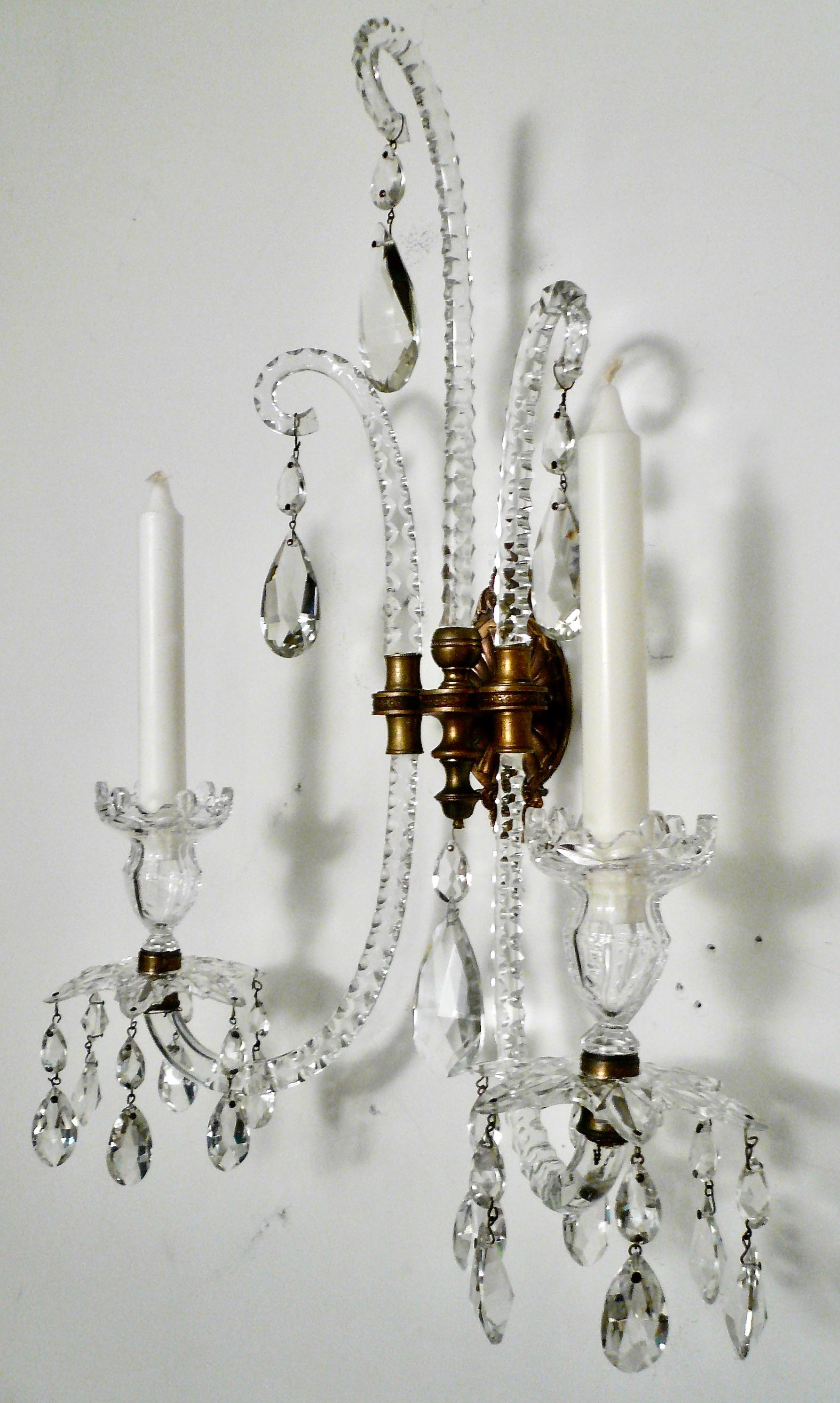Pair English Georgian Style Cut Crystal Sconces Attributed to Moses Lafount For Sale 8