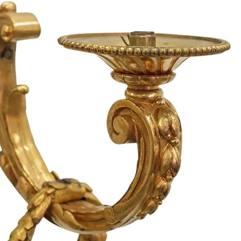 XIXe siècle Paire d'appliques de style géorgien anglais en bronze doré en vente