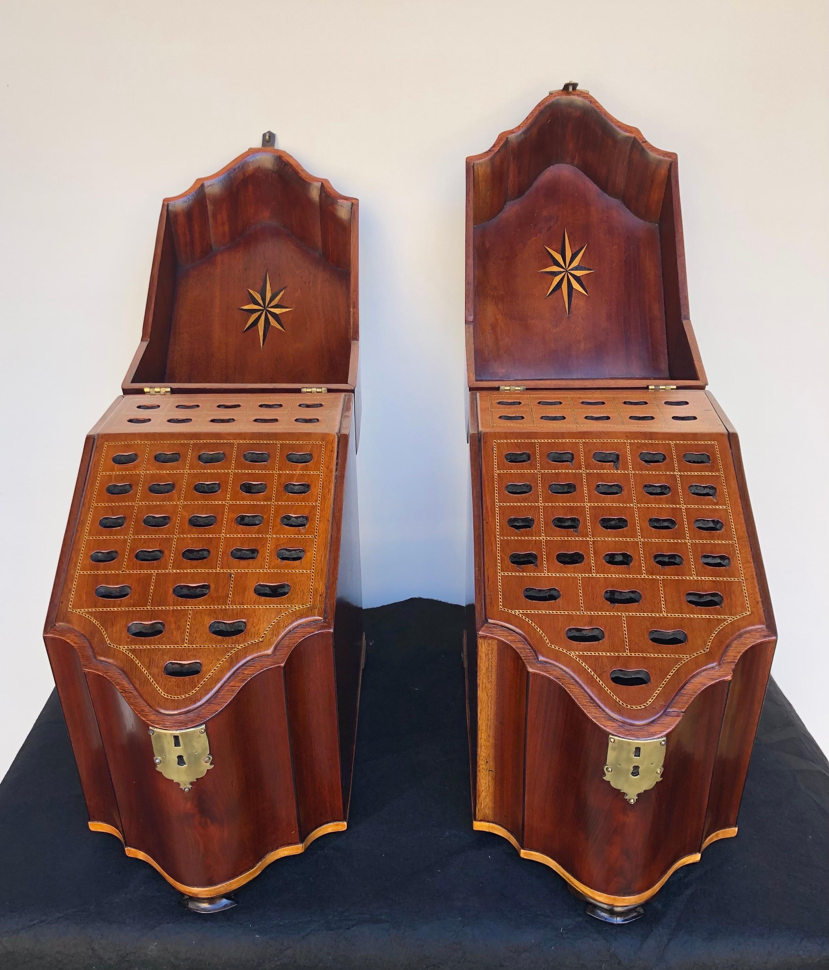 Pair English Mahogany Serpentine Inlaid Cutlery Boxes on Bracket Feet 18th C For Sale 5