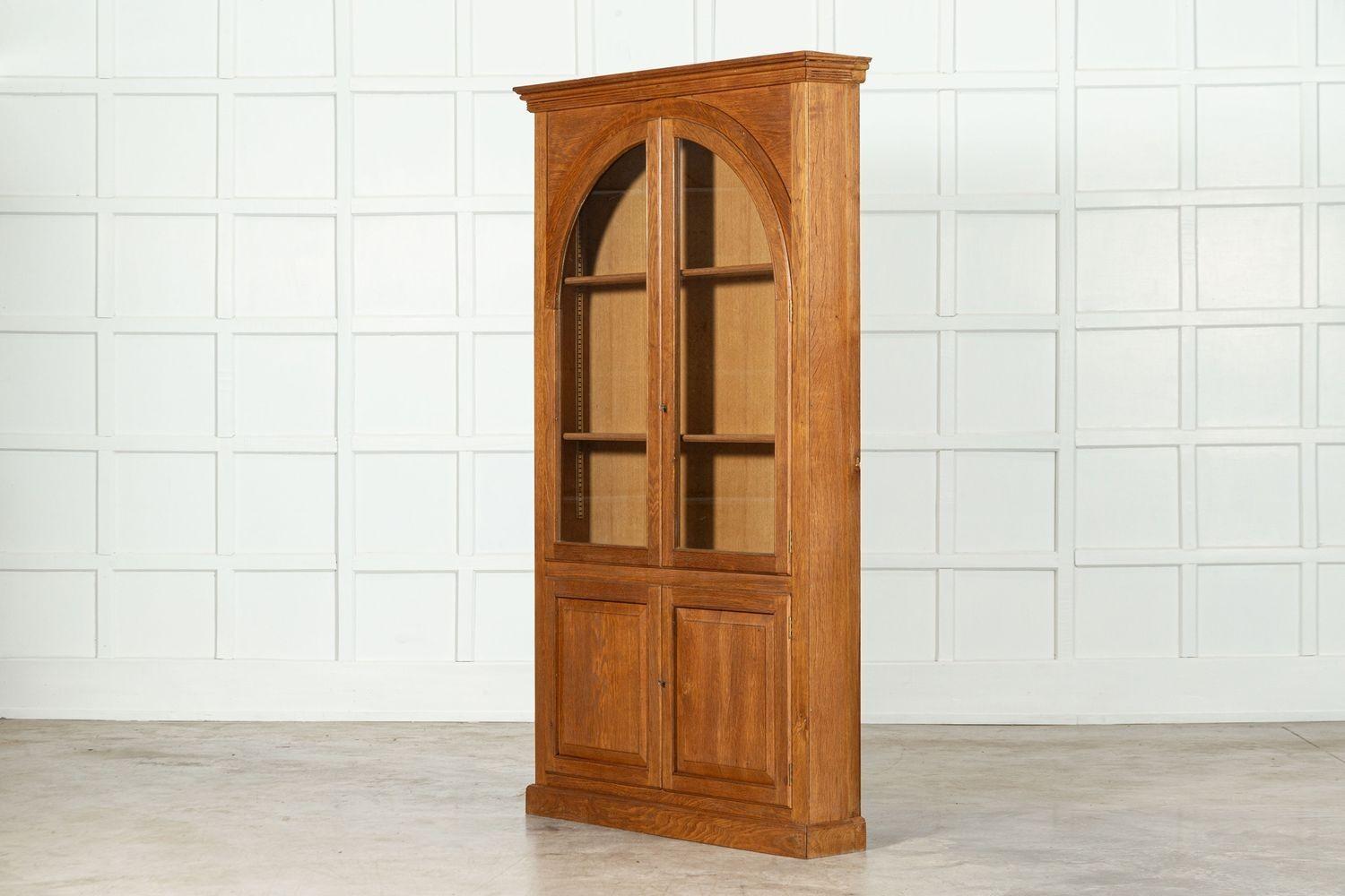 Pair English Oak Arched Glazed Bookcase Cabinets For Sale 9