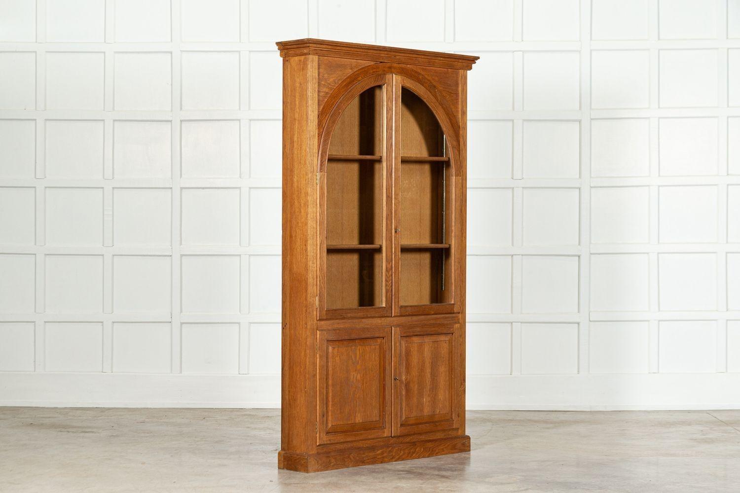 Pair English Oak Arched Glazed Bookcase Cabinets For Sale 4