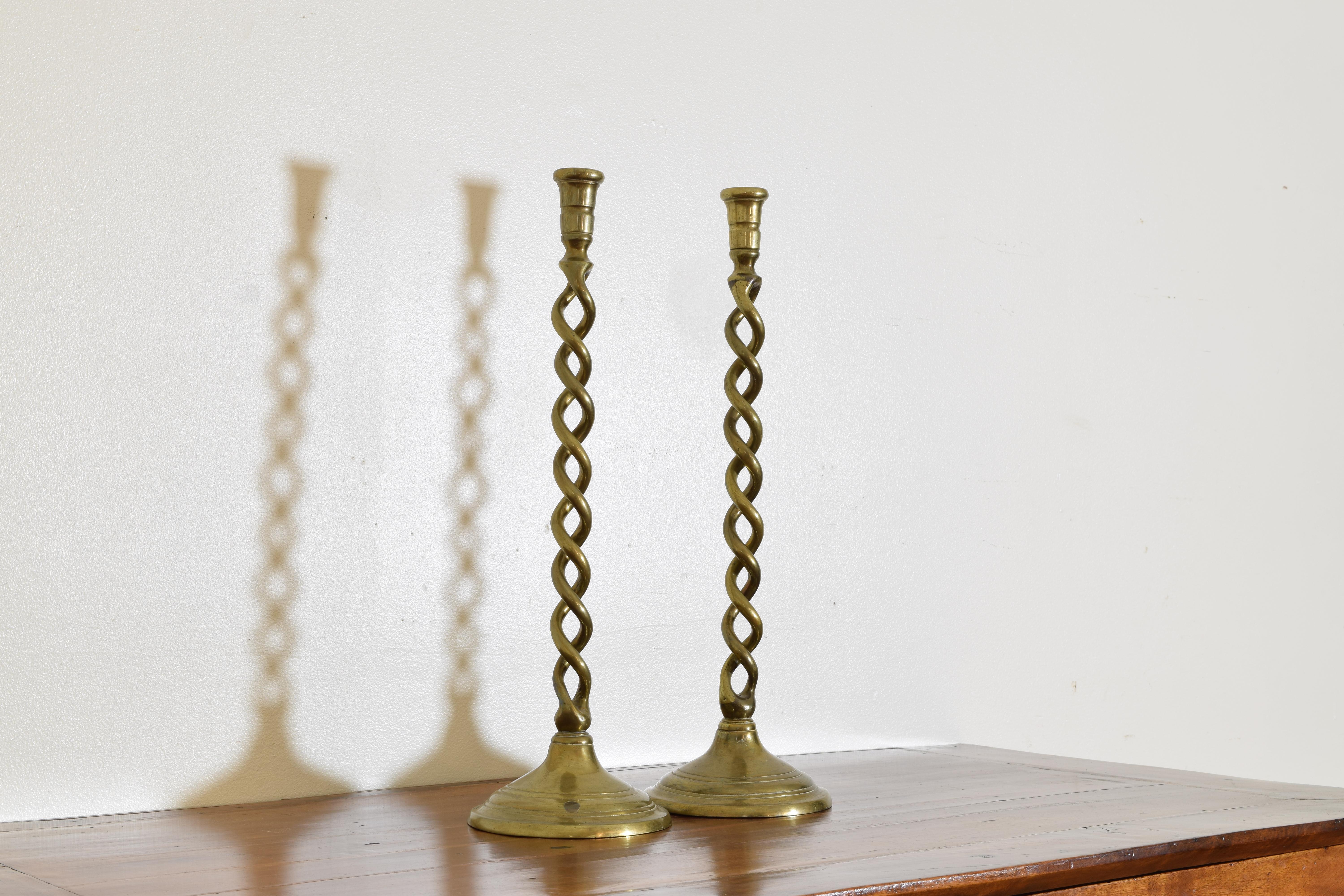 European Pair English or French Cast Twisting Brass Candlesticks, late 19th century For Sale