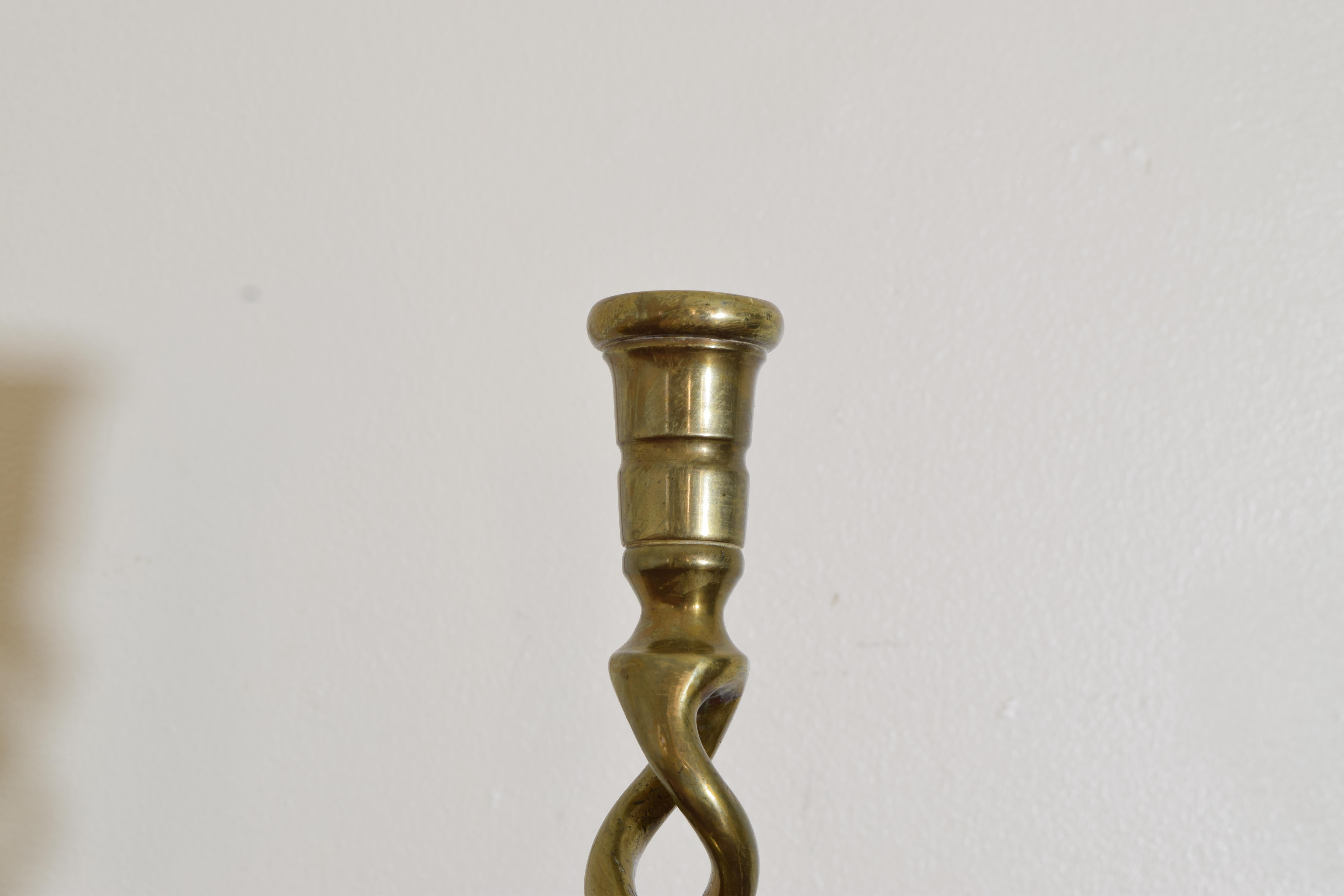 Pair English or French Cast Twisting Brass Candlesticks, late 19th century In Good Condition For Sale In Atlanta, GA