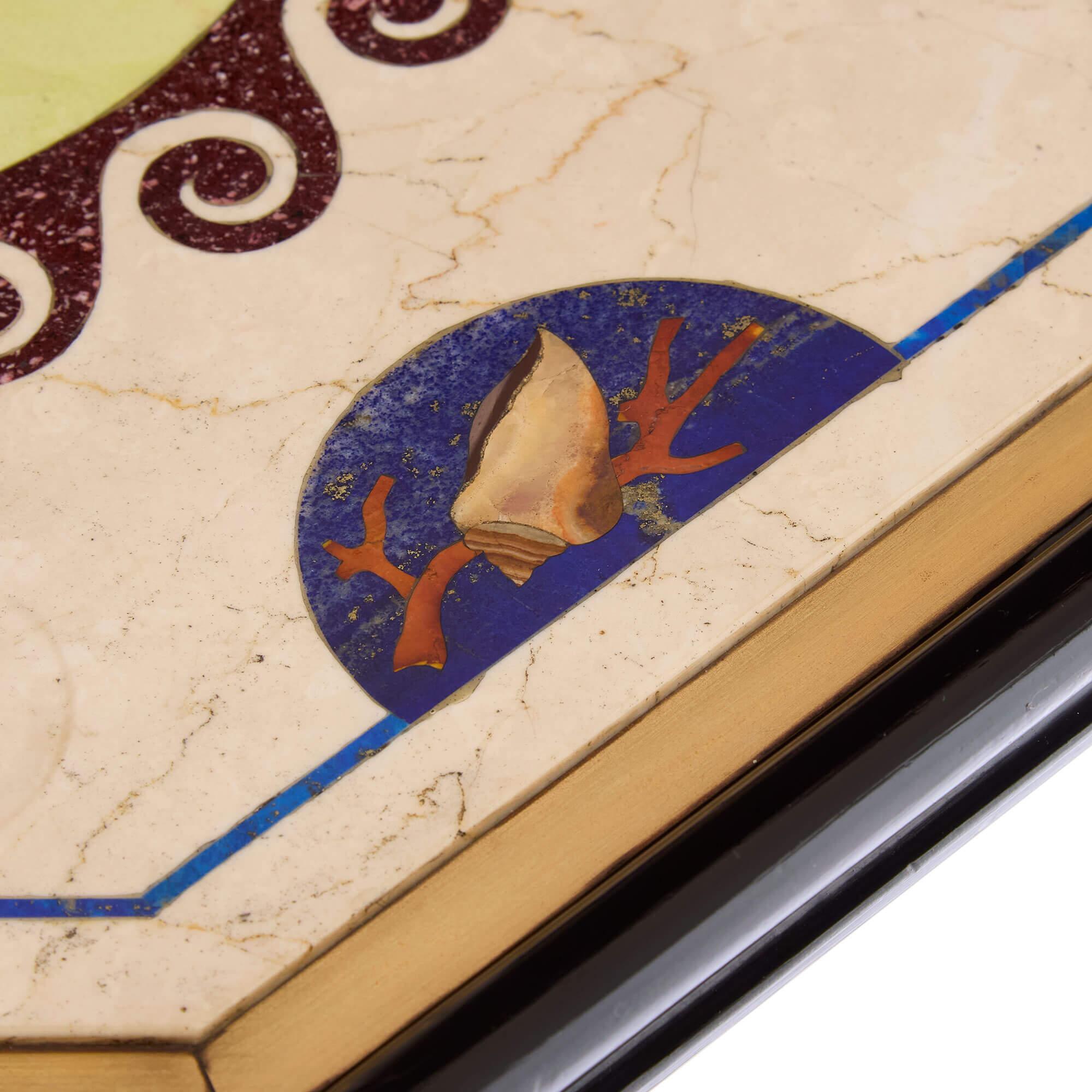 Pair English Pietra Dura Brown Wood Marine Sea Shells Side Tables Bon état - En vente à London, GB