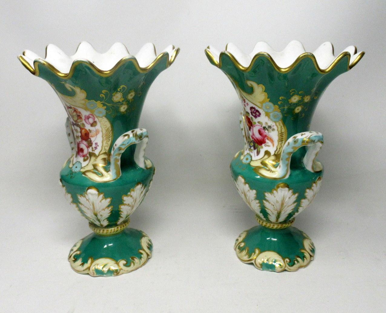Pair of English Porcelain Green Samuel Alcock Vases Still Life Flowers In Good Condition In Dublin, Ireland