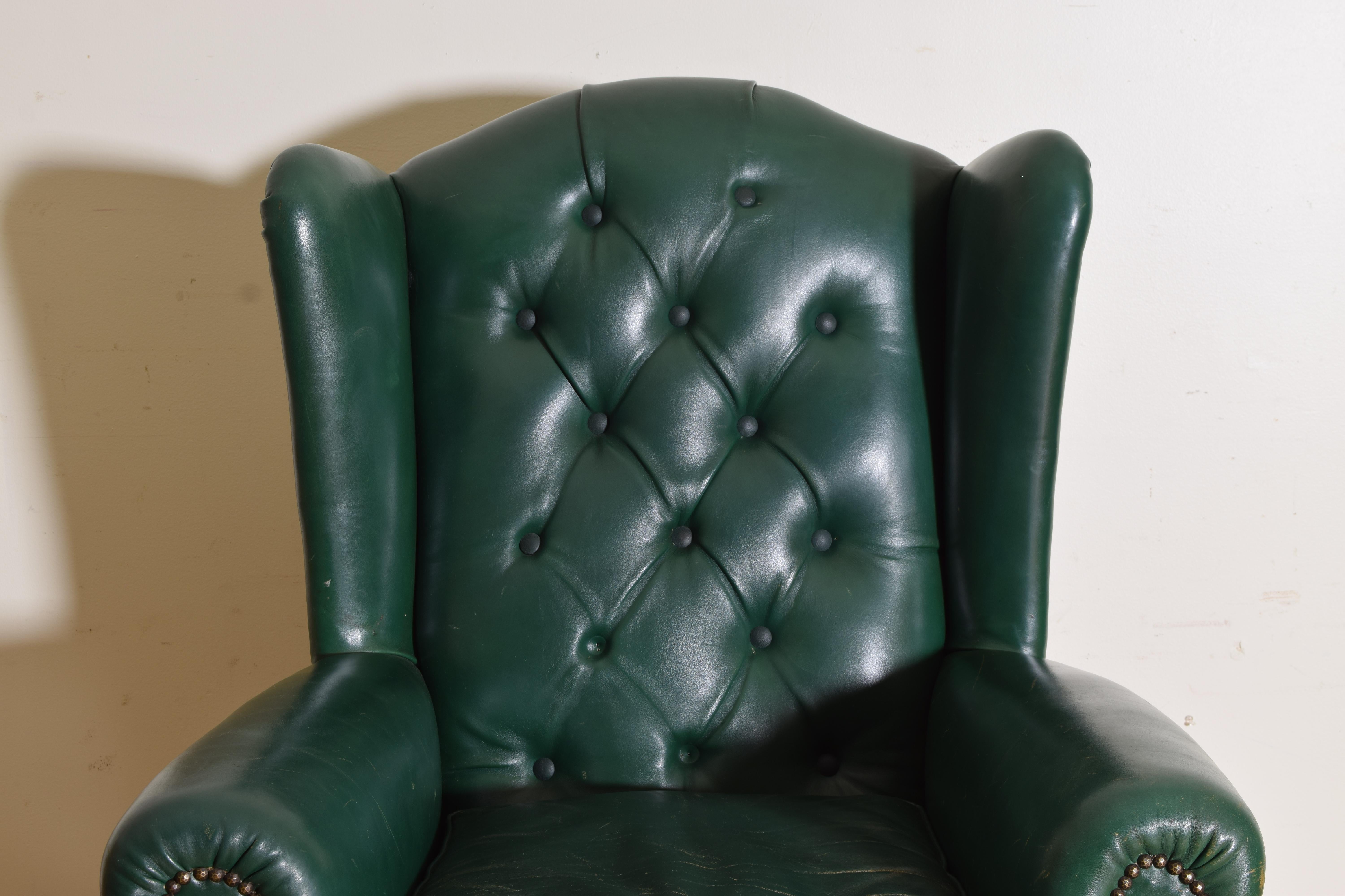 Pair English Queen Anne Style Green Tufted Leather Wingchairs, 1st half 20th cen 3