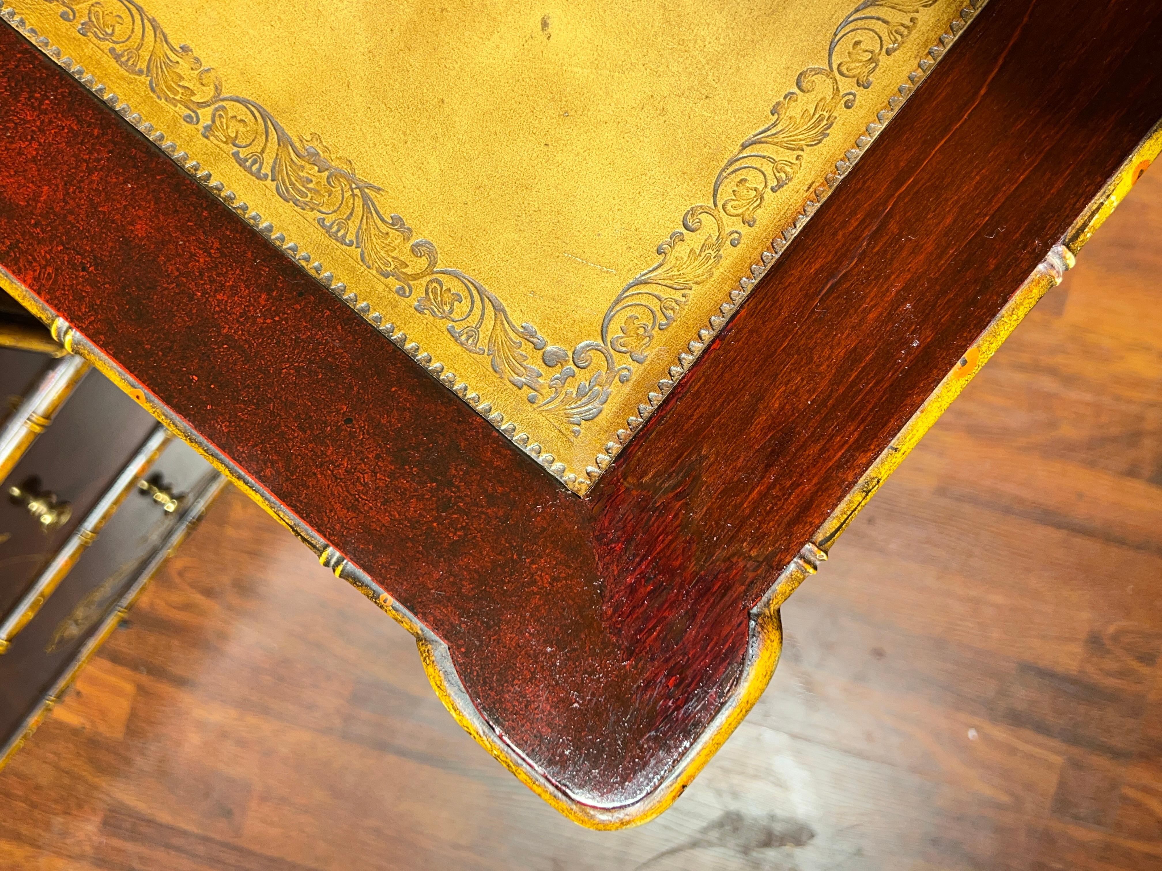 Legno Coppia stile Regency inglese  Comò / Cassettiere Chinoiserie in vendita