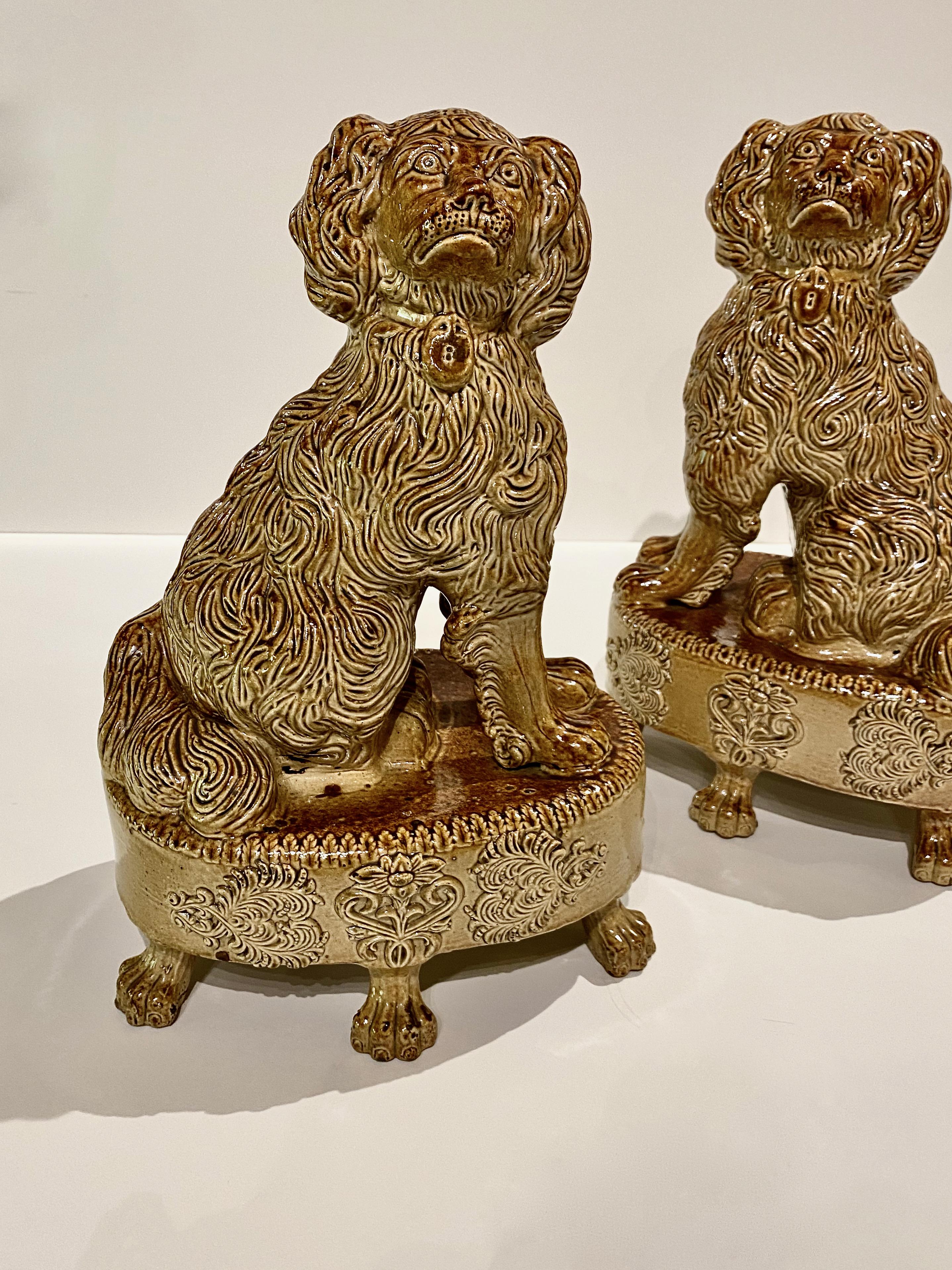 Pair English Salt /Glazed Spaniels, c. 1830 In Good Condition For Sale In Pasadena, CA