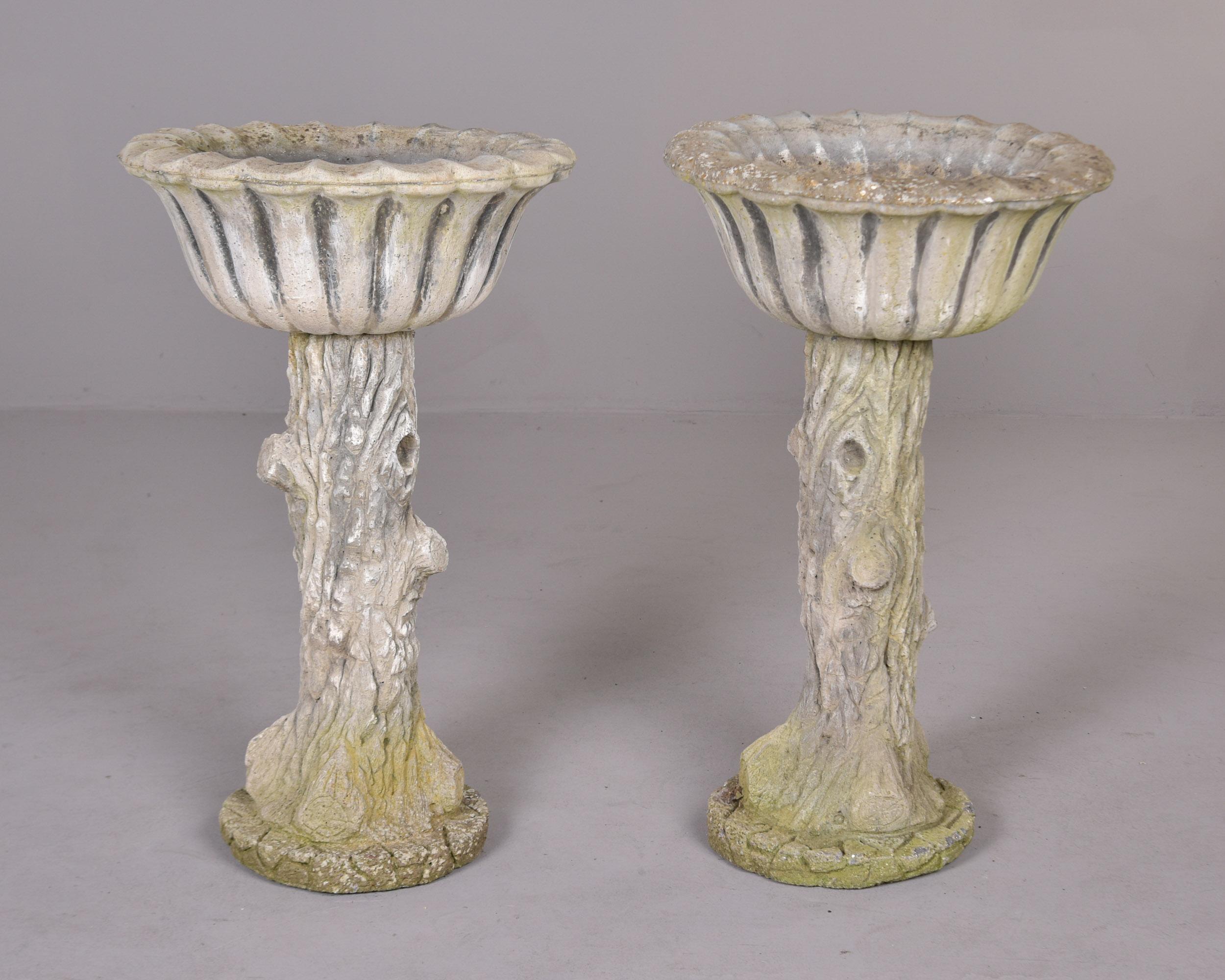 Pair English Stone Faux Tree Trunk Garden Planters In Good Condition For Sale In Troy, MI
